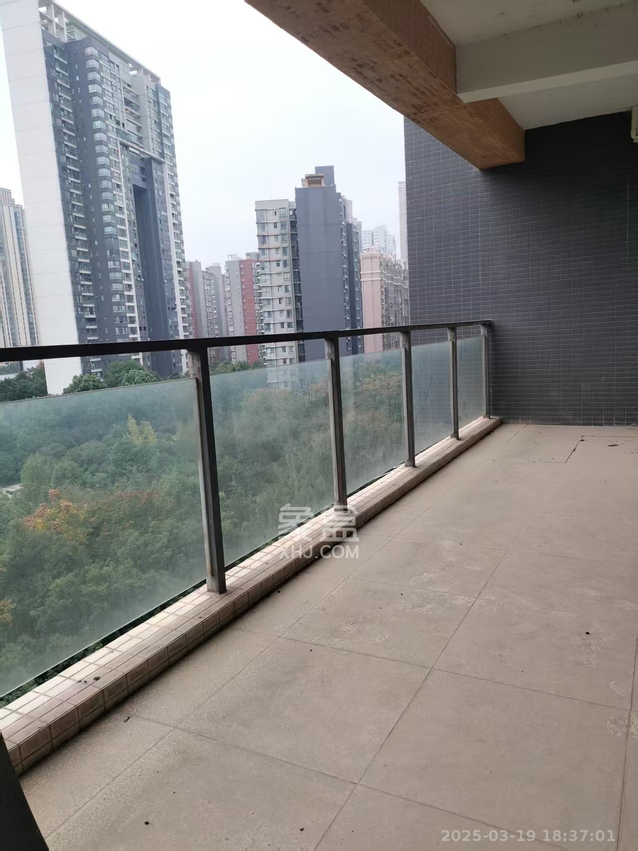 恒基凯旋门一二期 4室2厅2卫 3000.0元/月 恒基凯旋门一二期 4室2厅2卫 3000.0元/月室内图