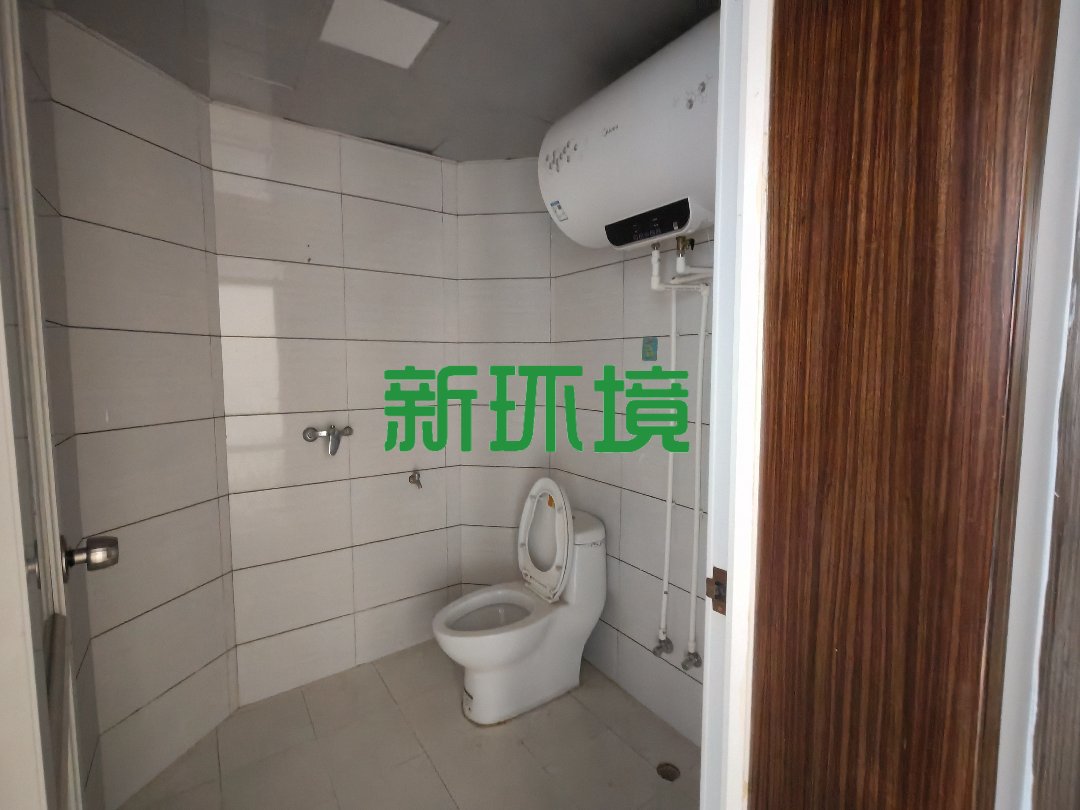 颐乐新村南苑 4室2厅2卫 1500.0元/月 颐乐新村南苑 4室2厅2卫 1500.0元/月室内图