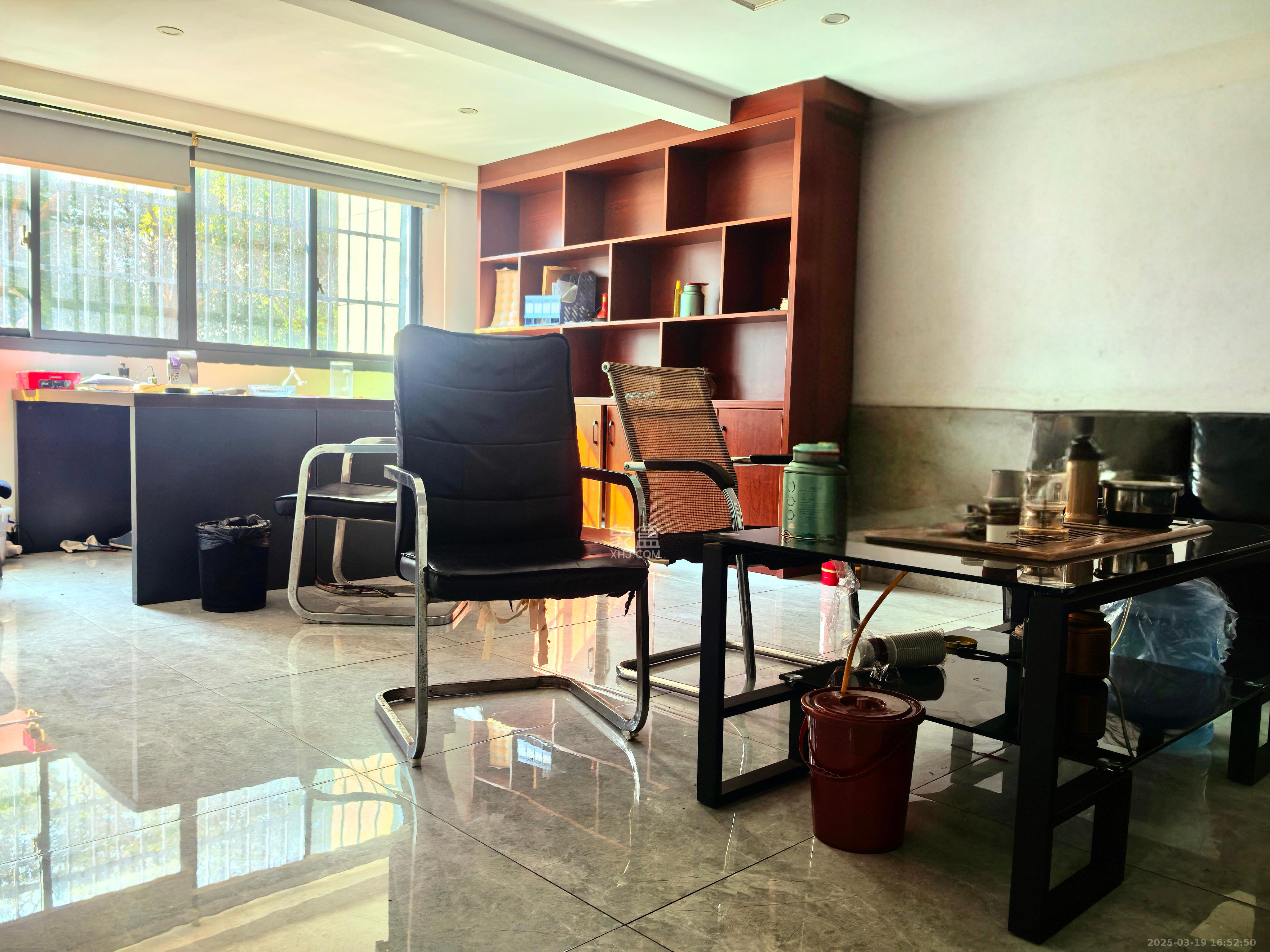 万科金域华府三四期   448.0㎡      18000.0元/月室内图