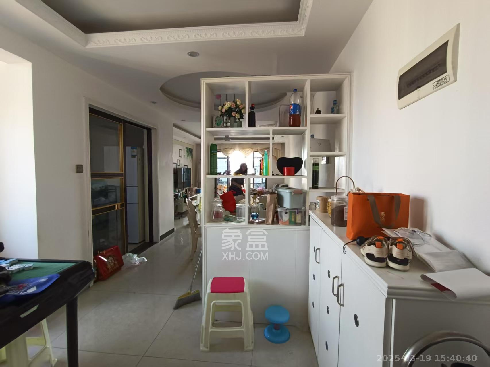 幸福庄园  3室2厅2卫    1600.0元/月 幸福庄园  3室2厅2卫    1600.0元/月