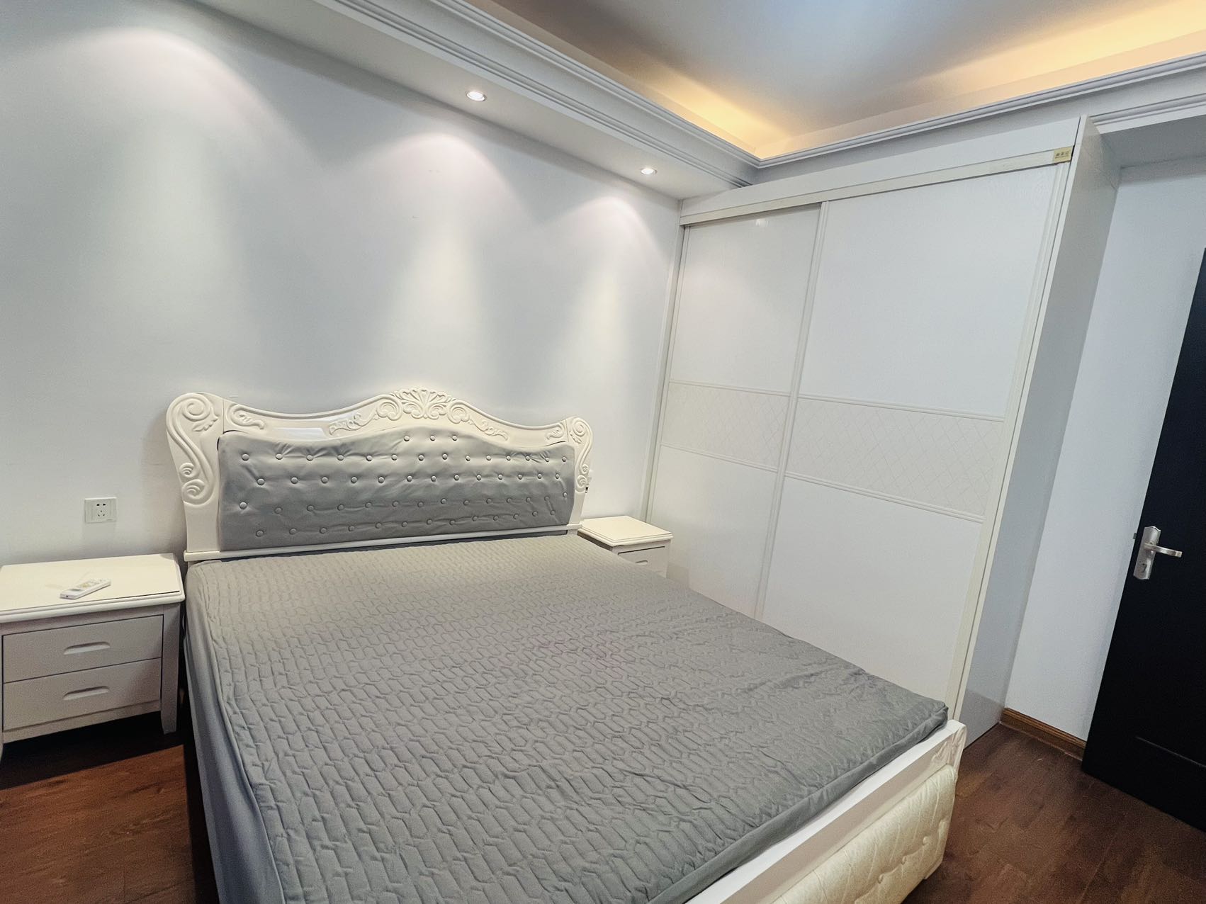 碧桂园 3室2厅1卫 1600.0元/月 碧桂园 3室2厅1卫 1600.0元/月室内图