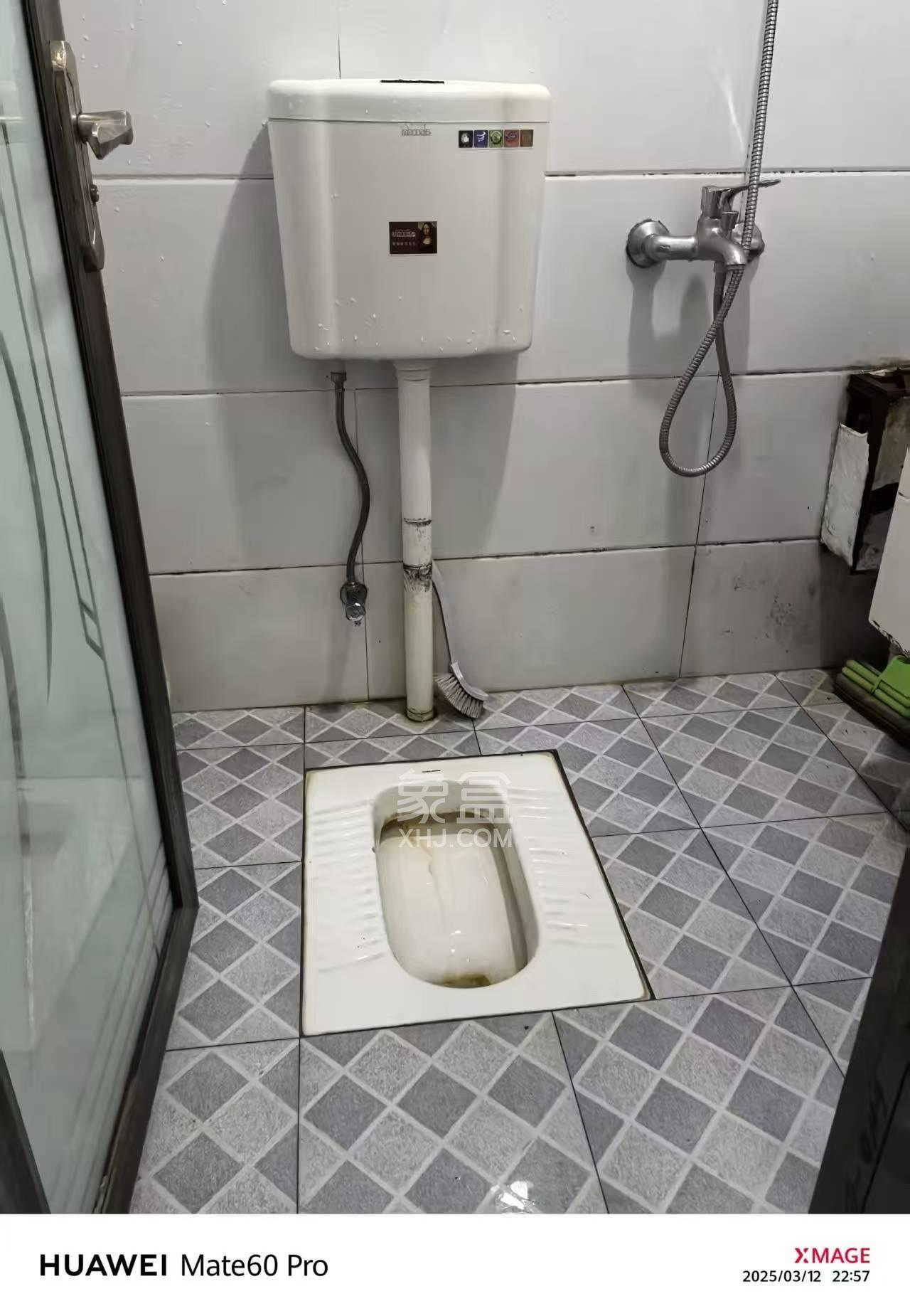 怡海星城 1室1厅1卫 1000.0元/月 怡海星城 1室1厅1卫 1000.0元/月室内图