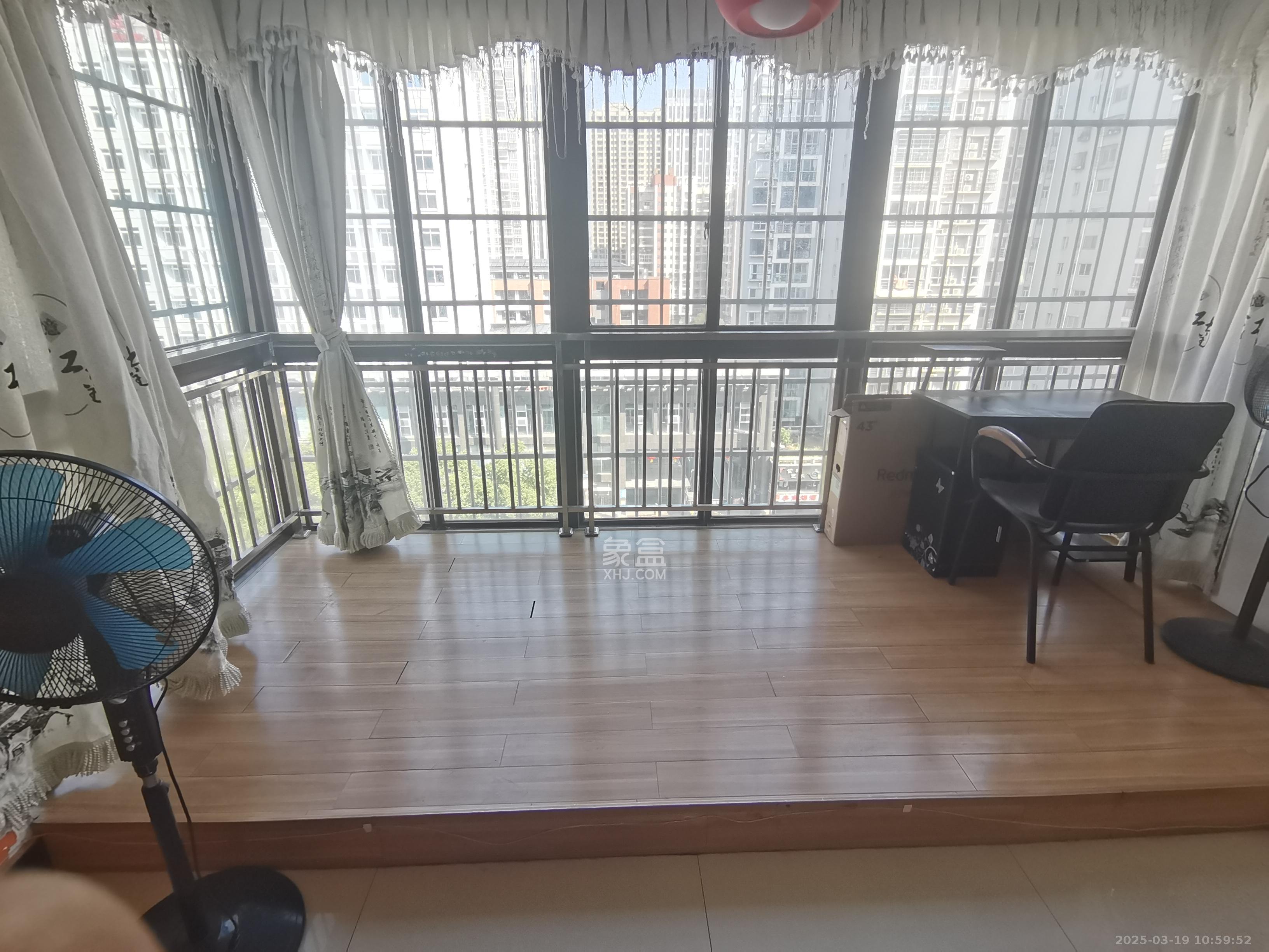 鑫天山水洲城 2室2厅1卫 2400.0元/月 鑫天山水洲城 2室2厅1卫 2400.0元/月室内图