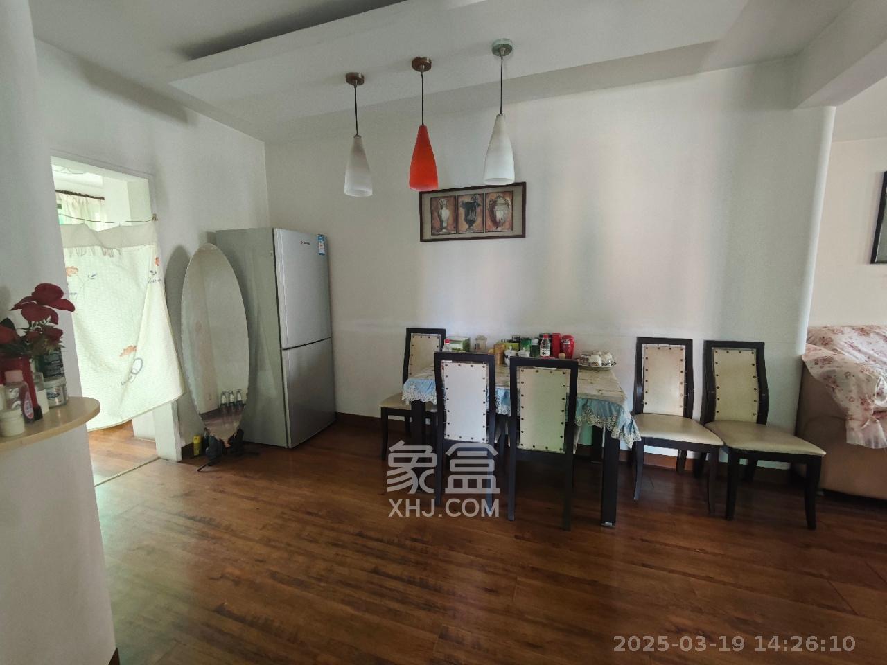 市一医院宿舍 3室1厅2卫 3500.0元/月 市一医院宿舍 3室1厅2卫 3500.0元/月室内图