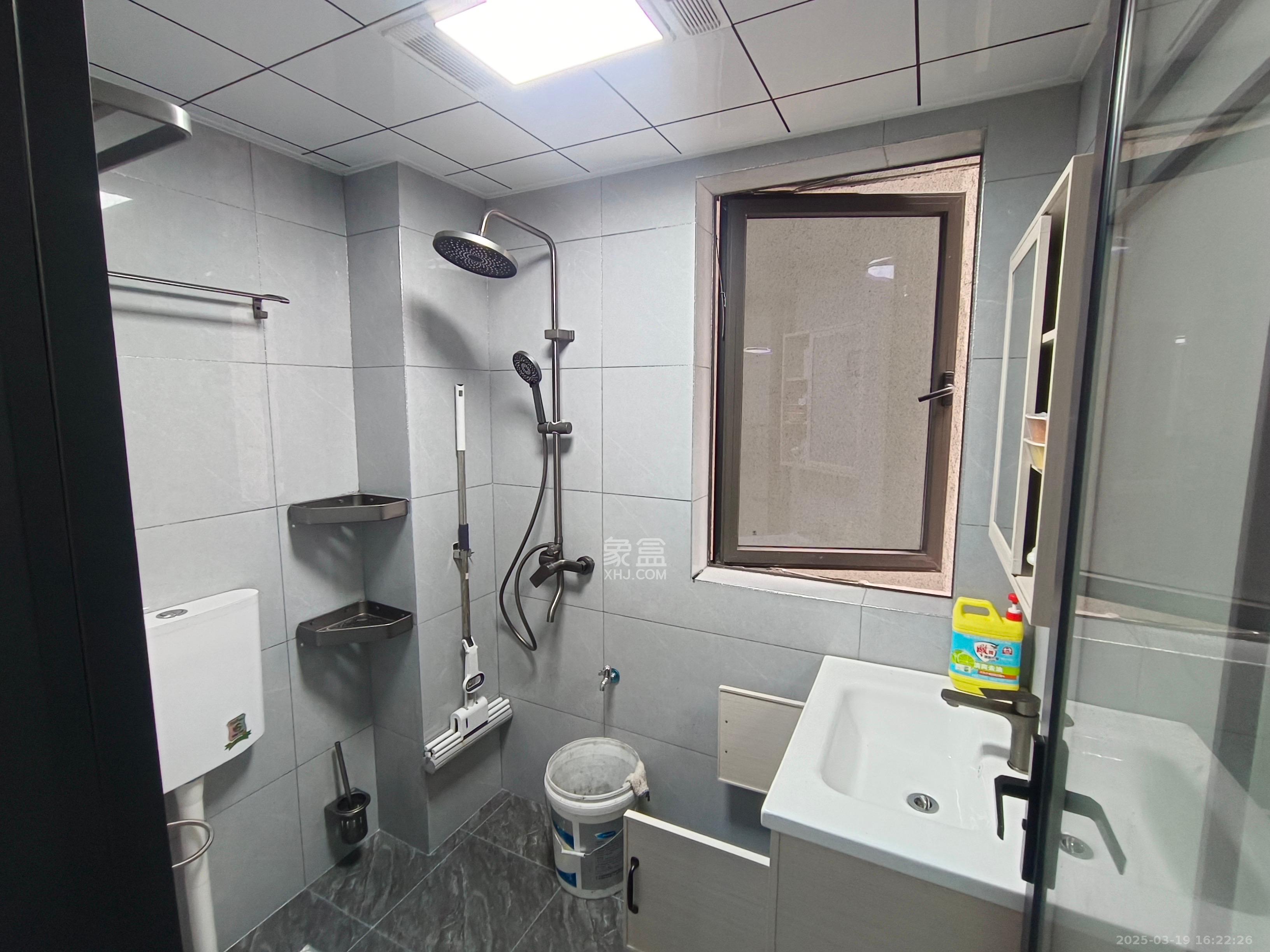 阳光城尚东湾嘉林苑 4室2厅2卫 3200.0元/月 阳光城尚东湾嘉林苑 4室2厅2卫 3200.0元/月室内图