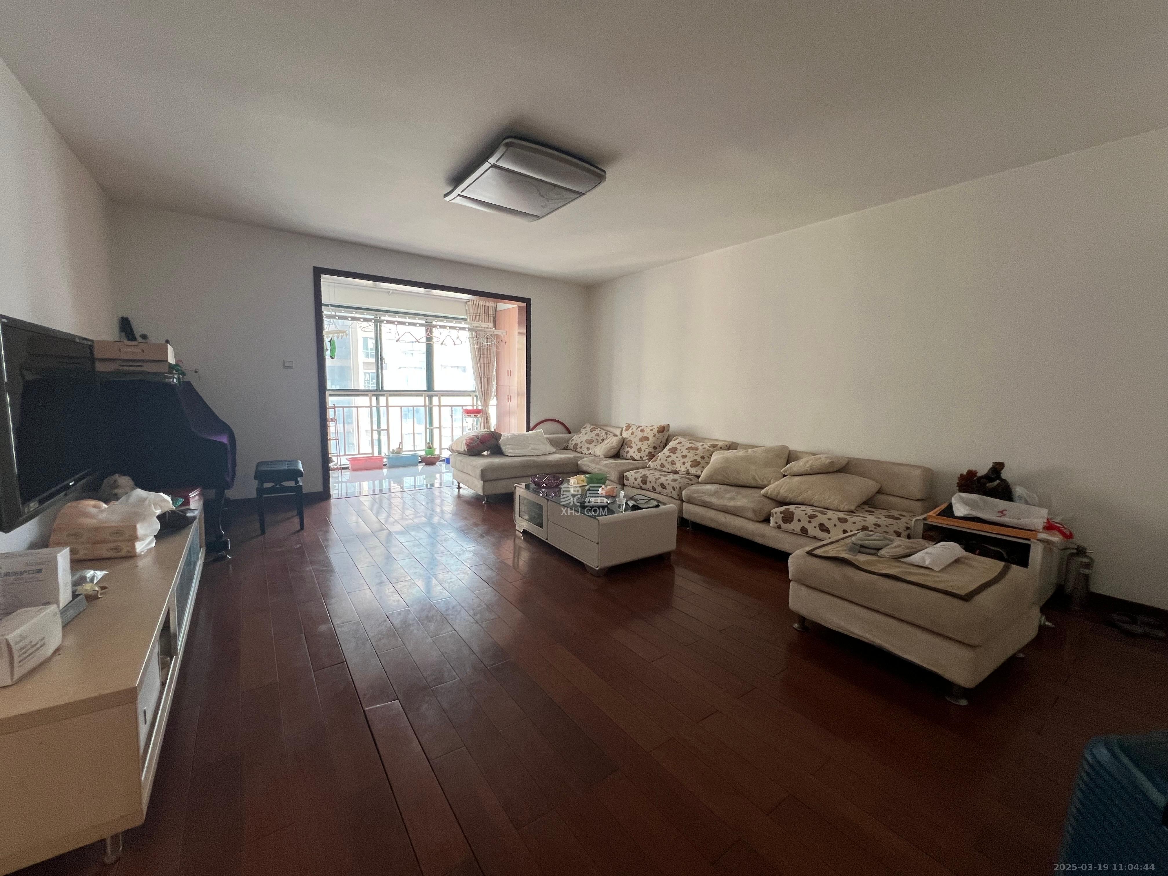 东来苑 4室2厅2卫 3700.0元/月 东来苑 4室2厅2卫 3700.0元/月室内图