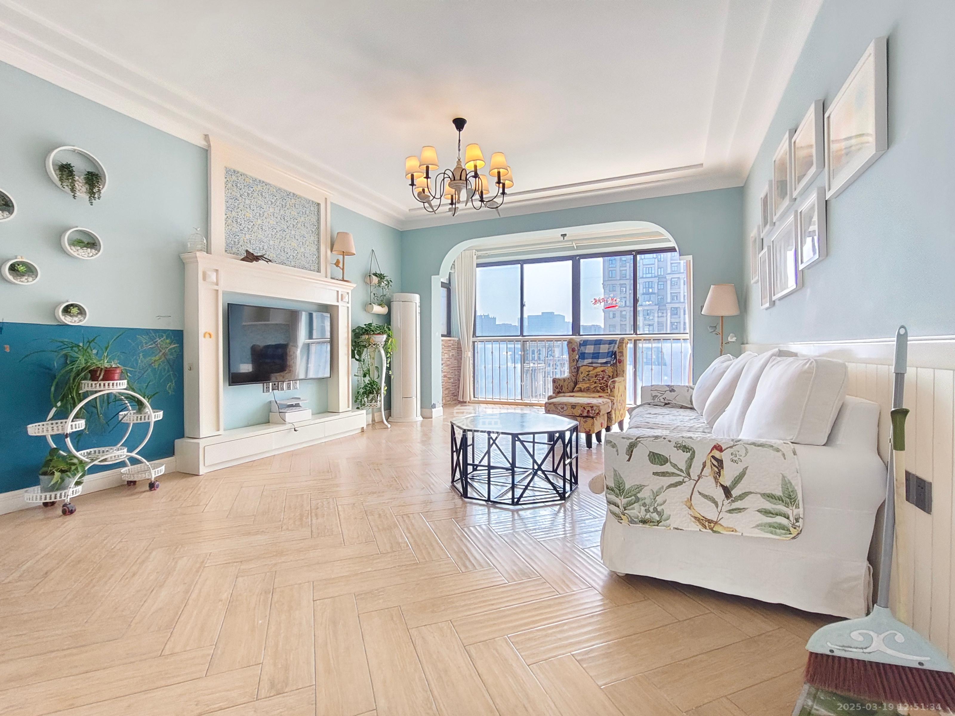 阳光丽城一期 4室2厅2卫 3600.0元/月 阳光丽城一期 4室2厅2卫 3600.0元/月室内图