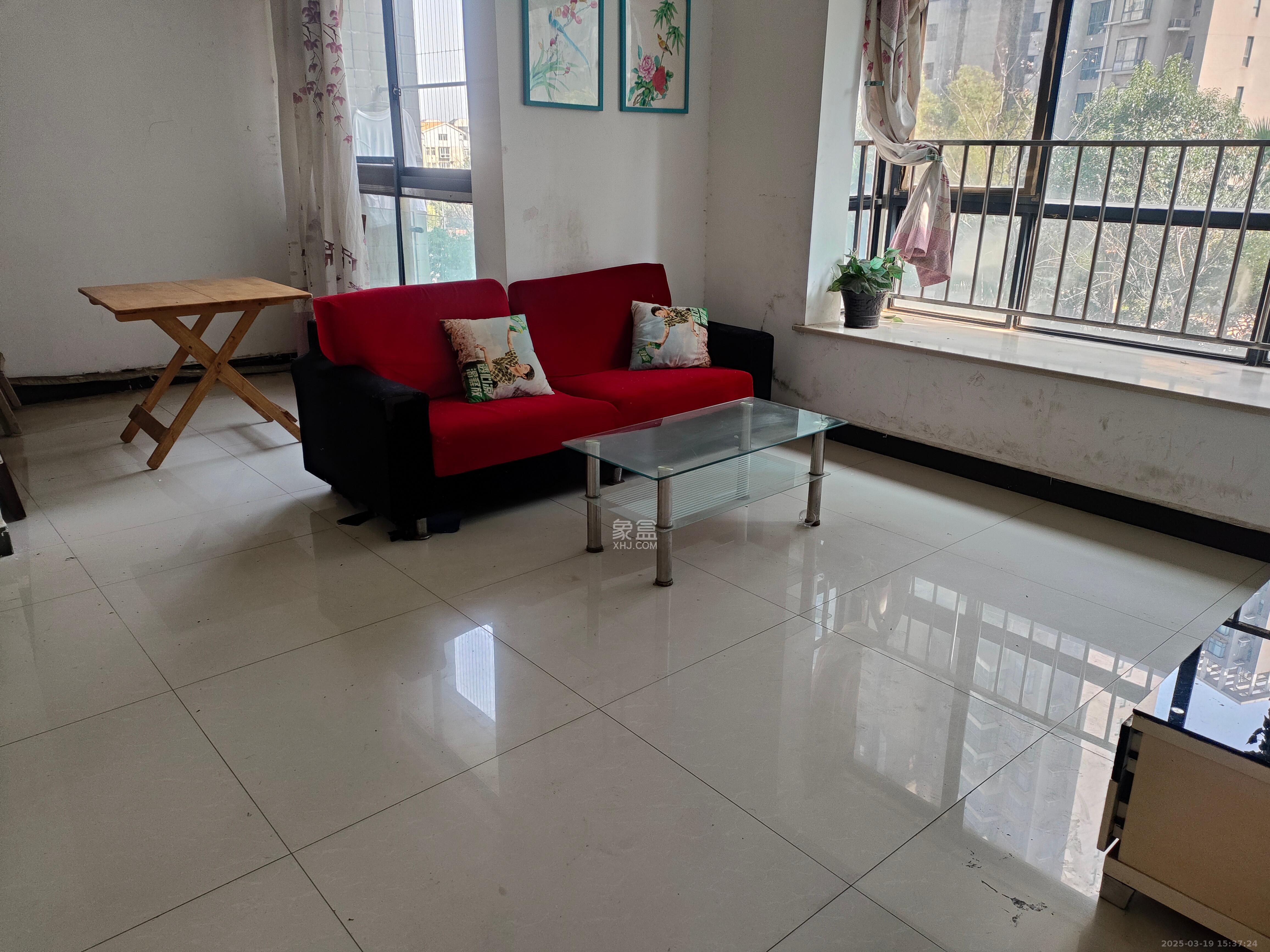 湘江世纪城豪江苑 3室2厅1卫 2000.0元/月 湘江世纪城豪江苑 3室2厅1卫 2000.0元/月室内图