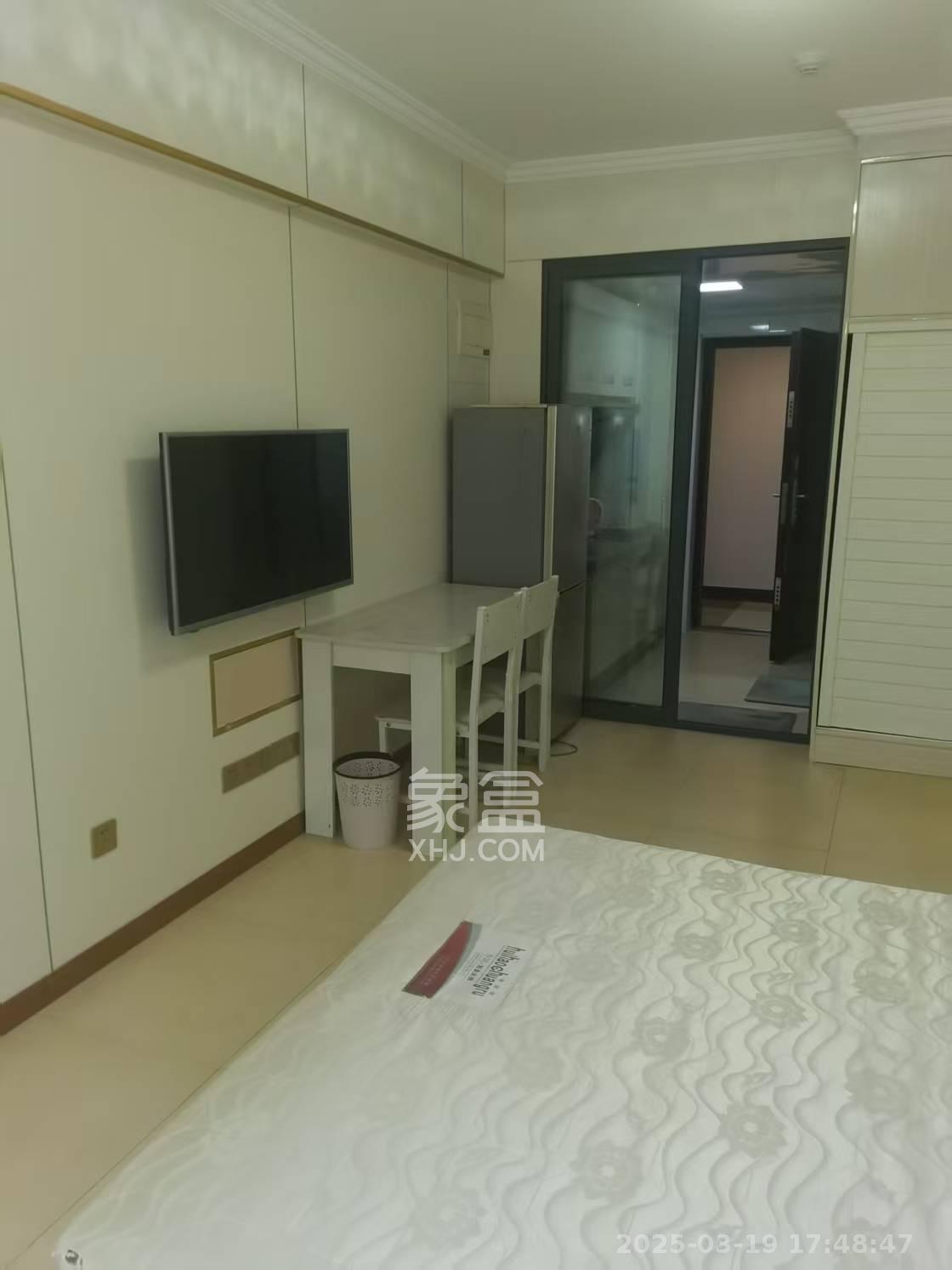 中建芙蓉嘉苑 1室1厅1卫 1200.0元/月 中建芙蓉嘉苑 1室1厅1卫 1200.0元/月室内图