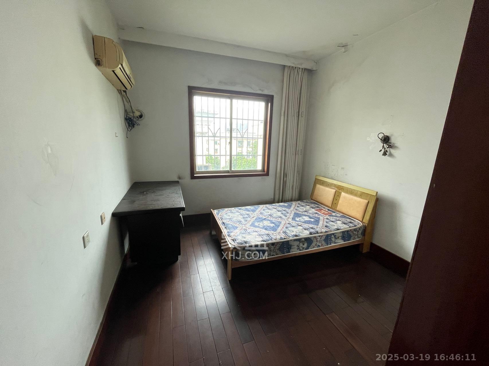 中南汽车世界 3室2厅2卫 1000.0元/月 中南汽车世界 3室2厅2卫 1000.0元/月室内图