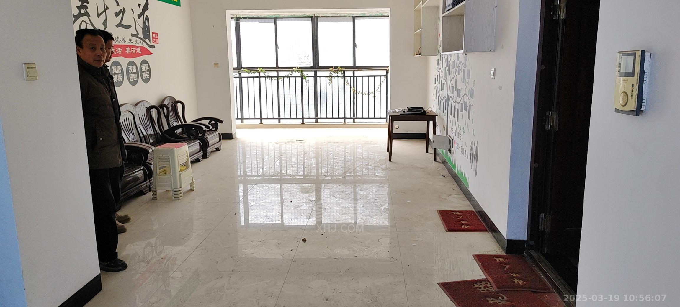 云山诗意 1室2厅1卫 1300.0元/月 云山诗意 1室2厅1卫 1300.0元/月室内图