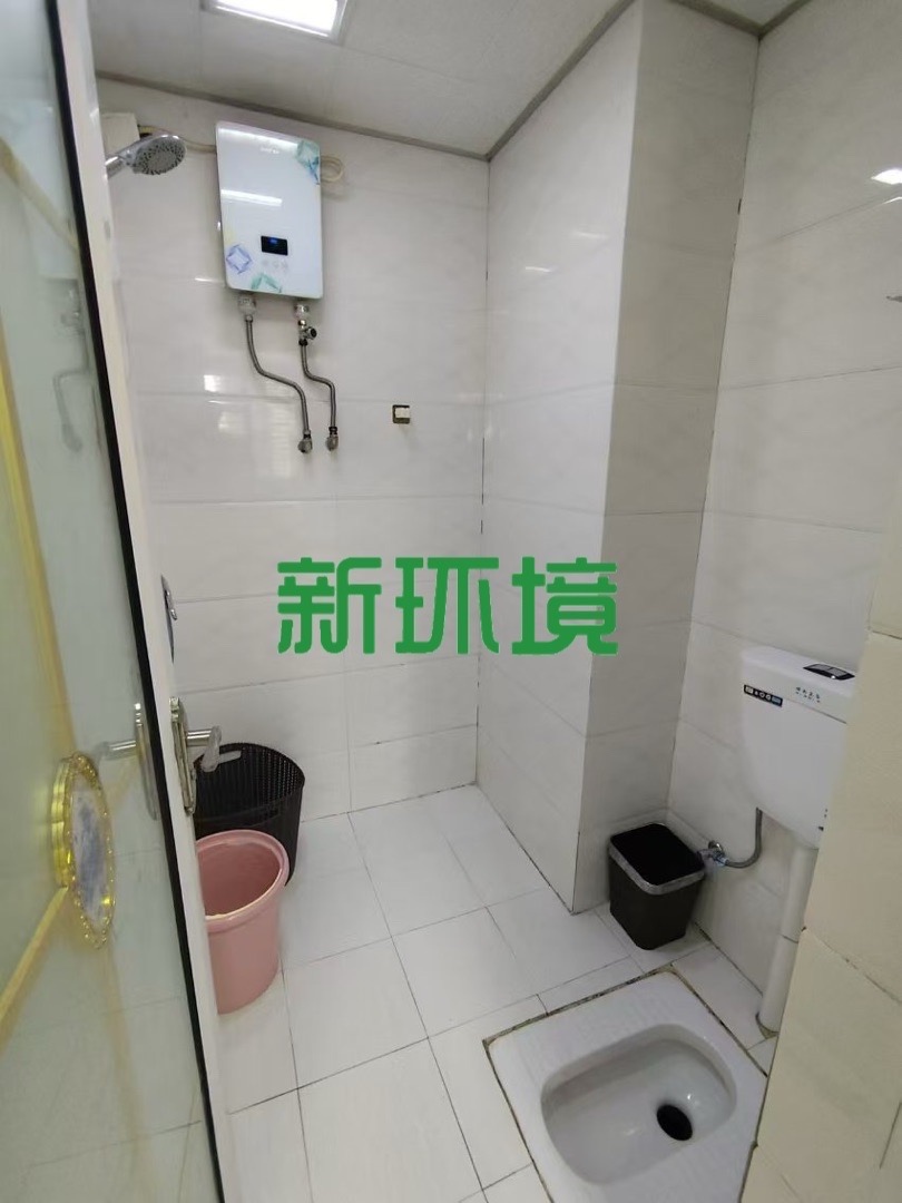 逸臣中央 1室1厅1卫 1100.0元/月 逸臣中央 1室1厅1卫 1100.0元/月室内图