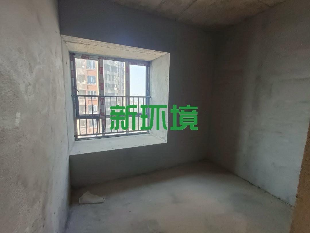 中天鹭鸶湾龙庭二期  4室2厅2卫    112.0万 中天鹭鸶湾龙庭二期  4室2厅2卫    112.0万客厅