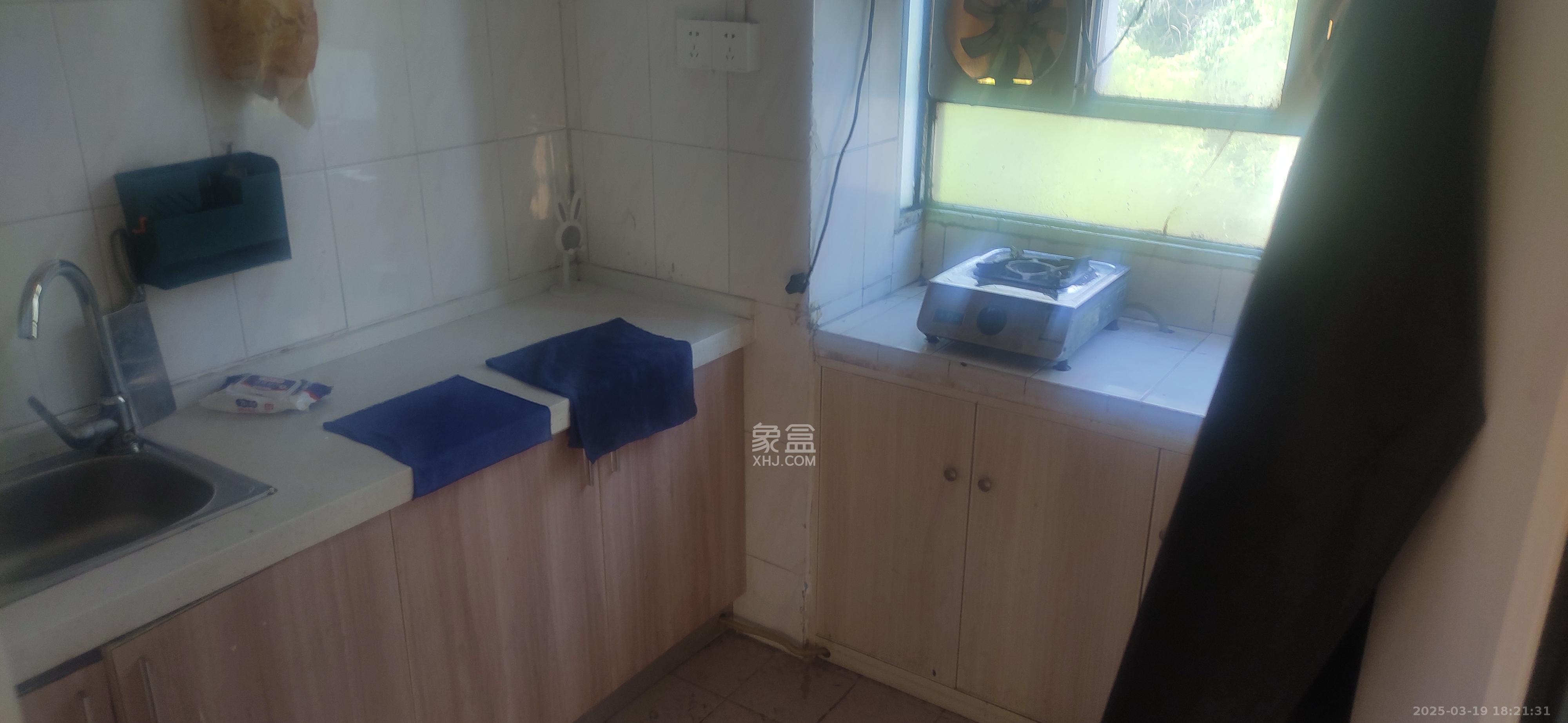 静谧园  2室1厅1卫    1500.0元/月室内图