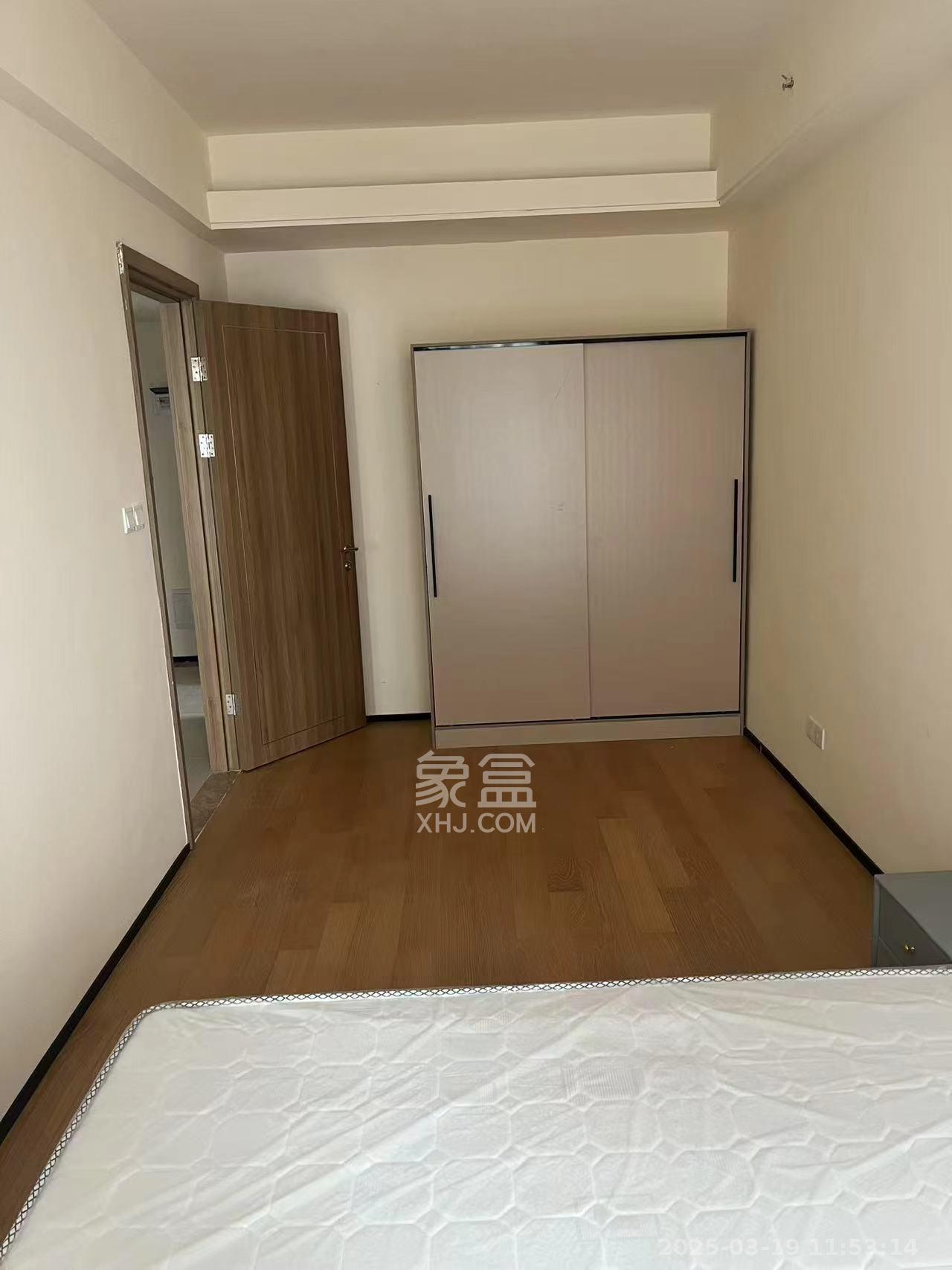 恒大国际广场  1室1厅1卫    1800.0元/月室内图