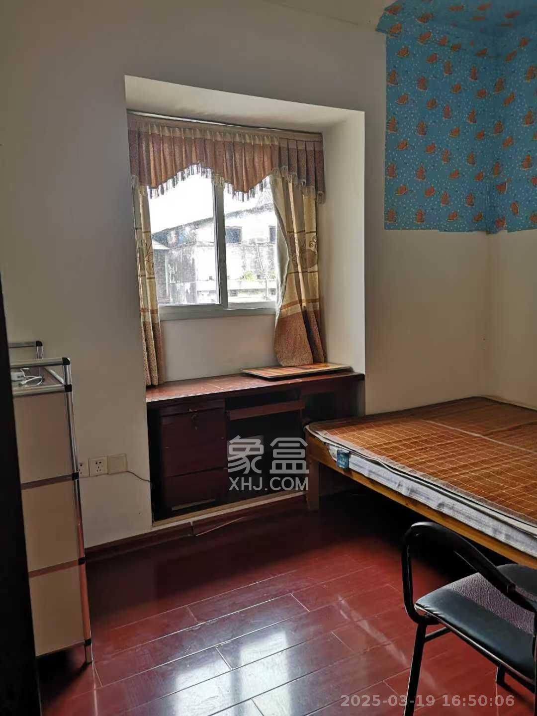 桔园小区1-8片 2室1厅1卫 1200.0元/月 桔园小区1-8片 2室1厅1卫 1200.0元/月室内图