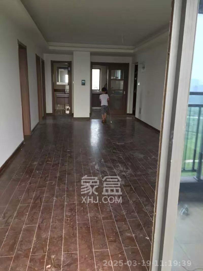 万科白鹭郡  3室3厅2卫   2600.00元/月