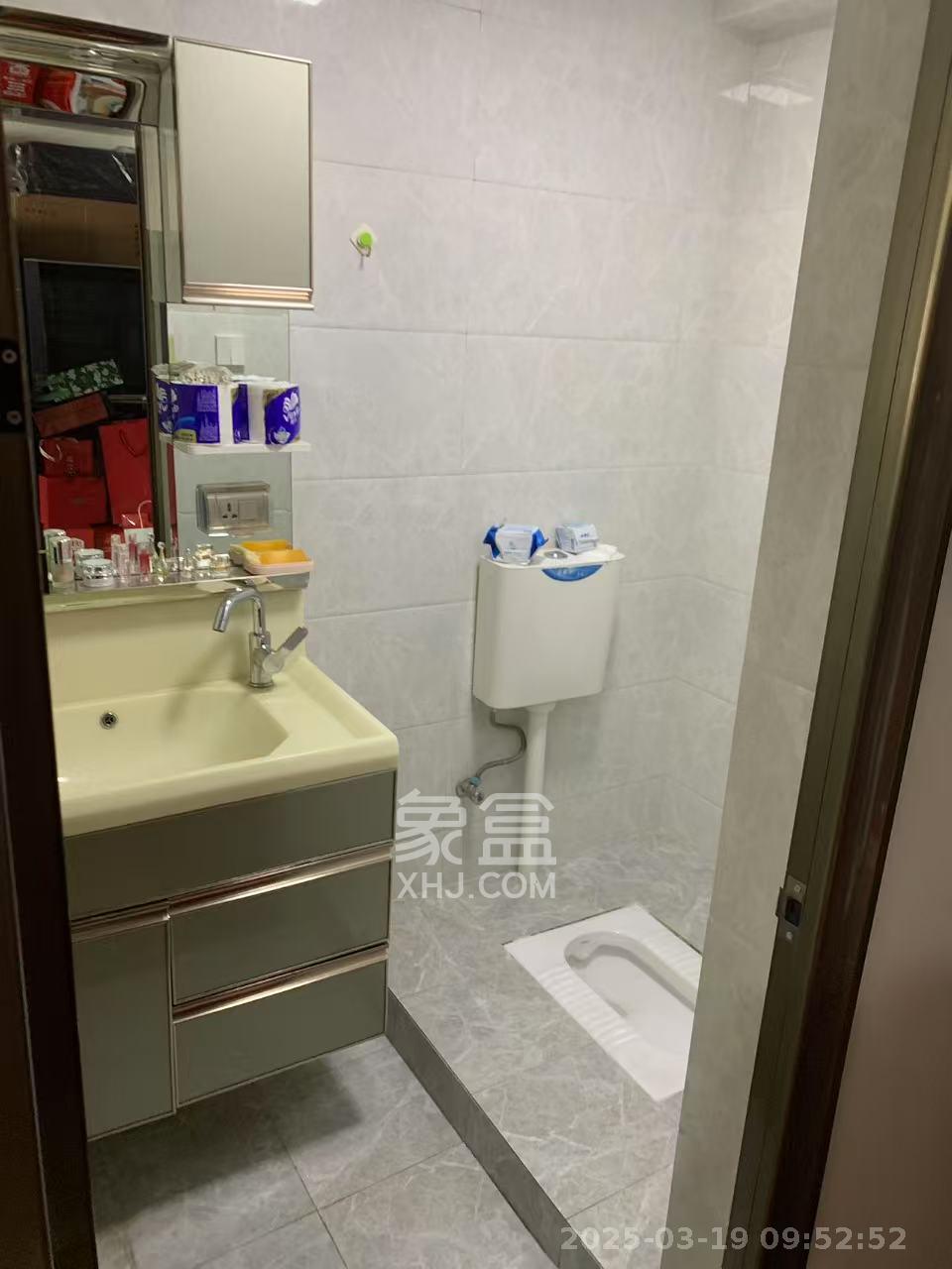 保利国际广场 1室1厅1卫 5000.0元/月 保利国际广场 1室1厅1卫 5000.0元/月室内图