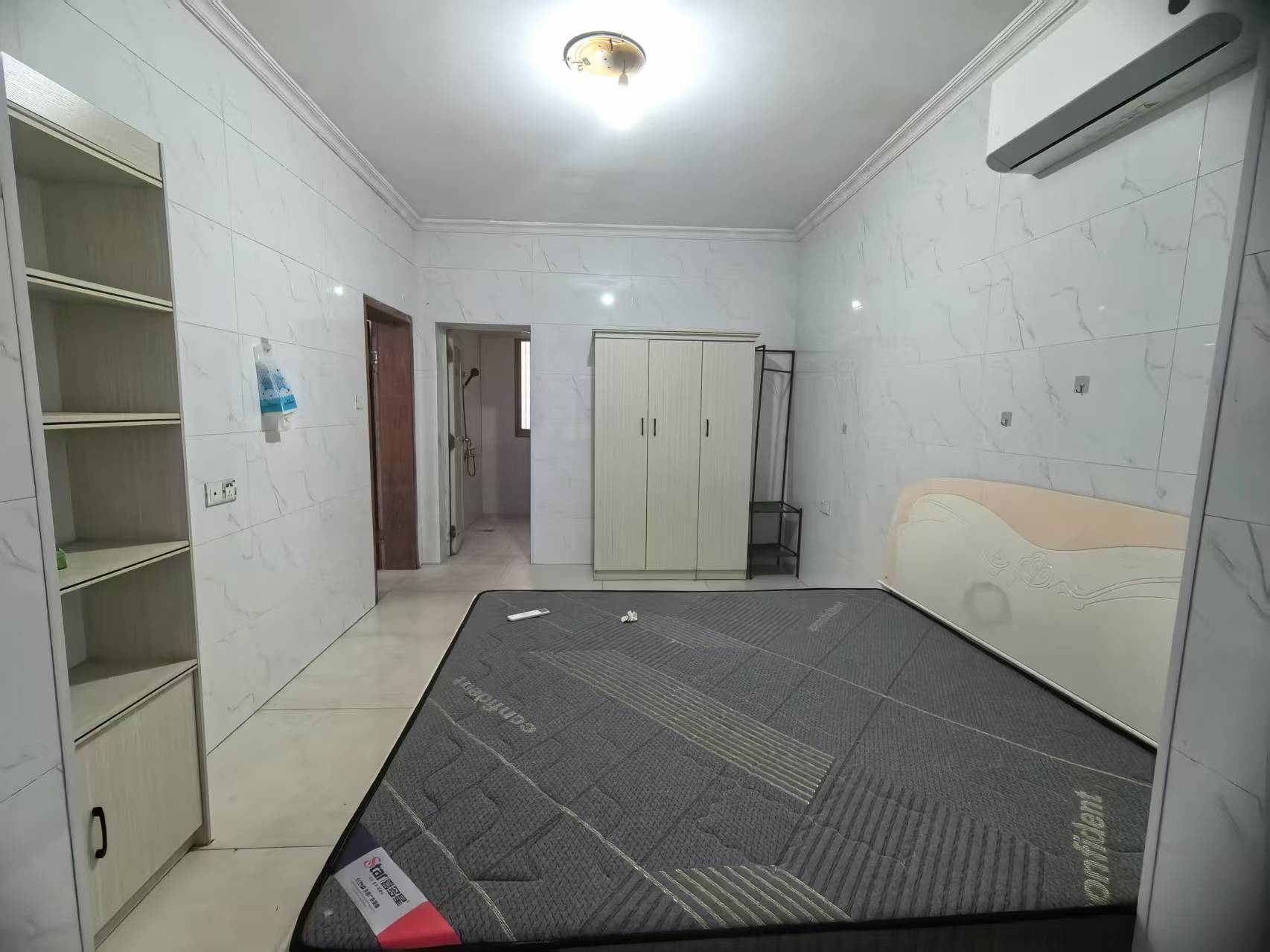 幸福小区 3室2厅2卫 850.0元/月 幸福小区 3室2厅2卫 850.0元/月室内图