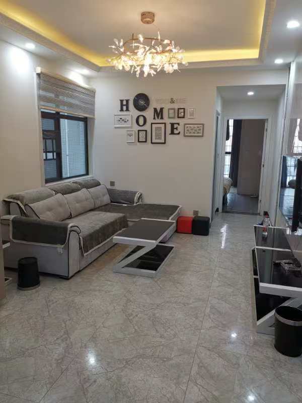 华辰汇景一、二期 1室1厅1卫 1700.0元/月 华辰汇景一、二期 1室1厅1卫 1700.0元/月室内图