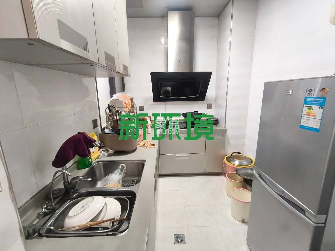 逸臣桃源 3室2厅2卫 1800.0元/月 逸臣桃源 3室2厅2卫 1800.0元/月室内图