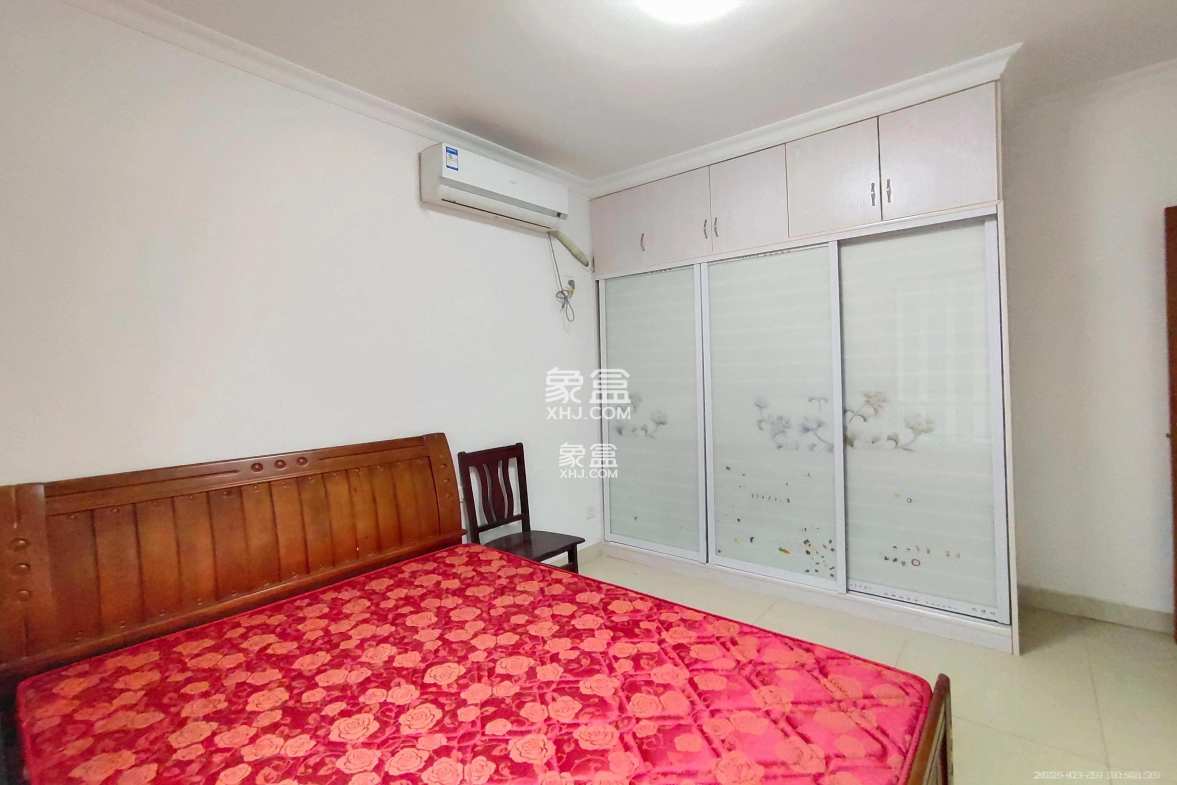 雨花公馆(紫苔名苑) 2室1厅1卫 1600.0元/月 雨花公馆(紫苔名苑) 2室1厅1卫 1600.0元/月室内图