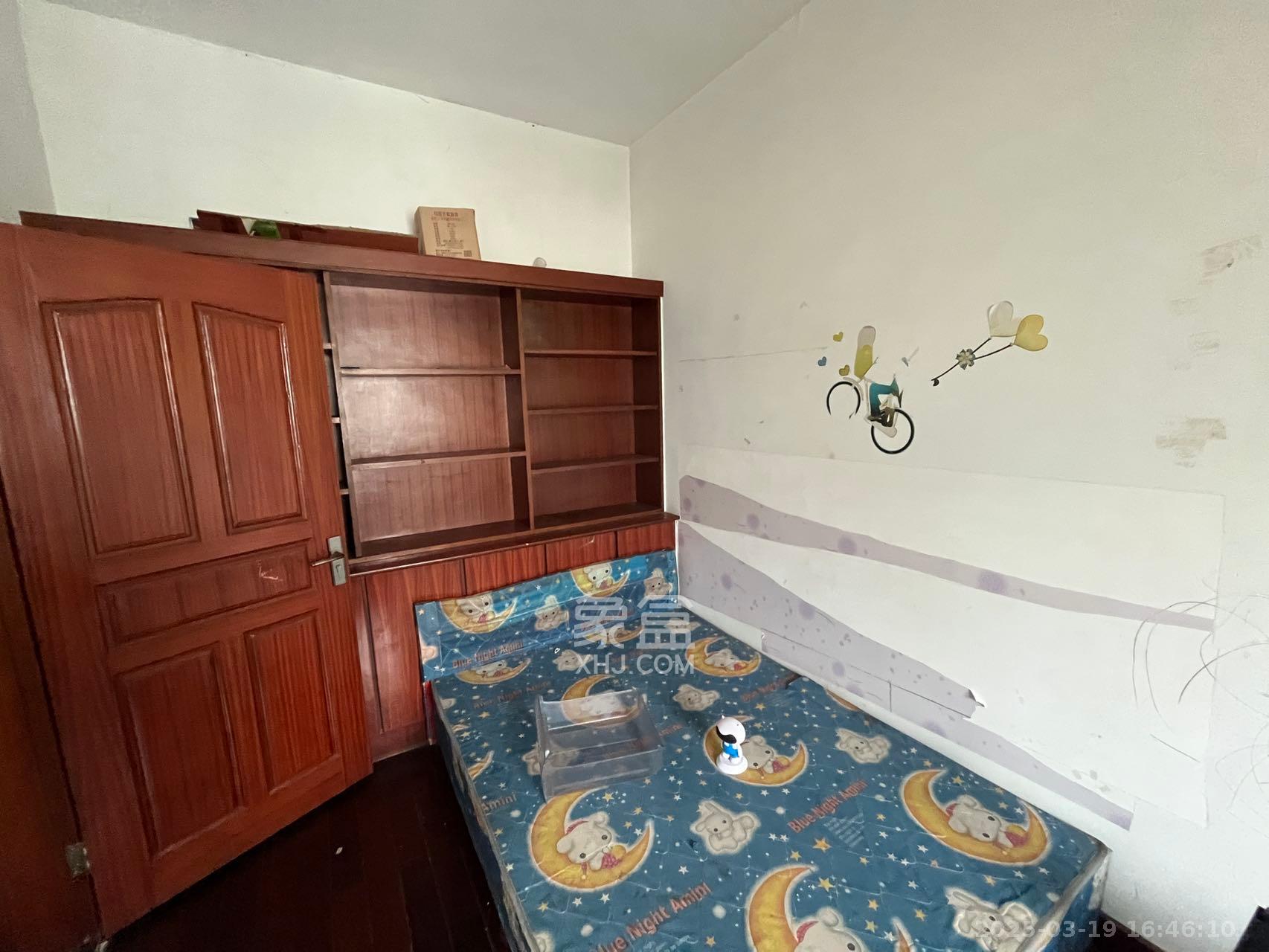 中南汽车世界 3室2厅2卫 1000.0元/月 中南汽车世界 3室2厅2卫 1000.0元/月室内图