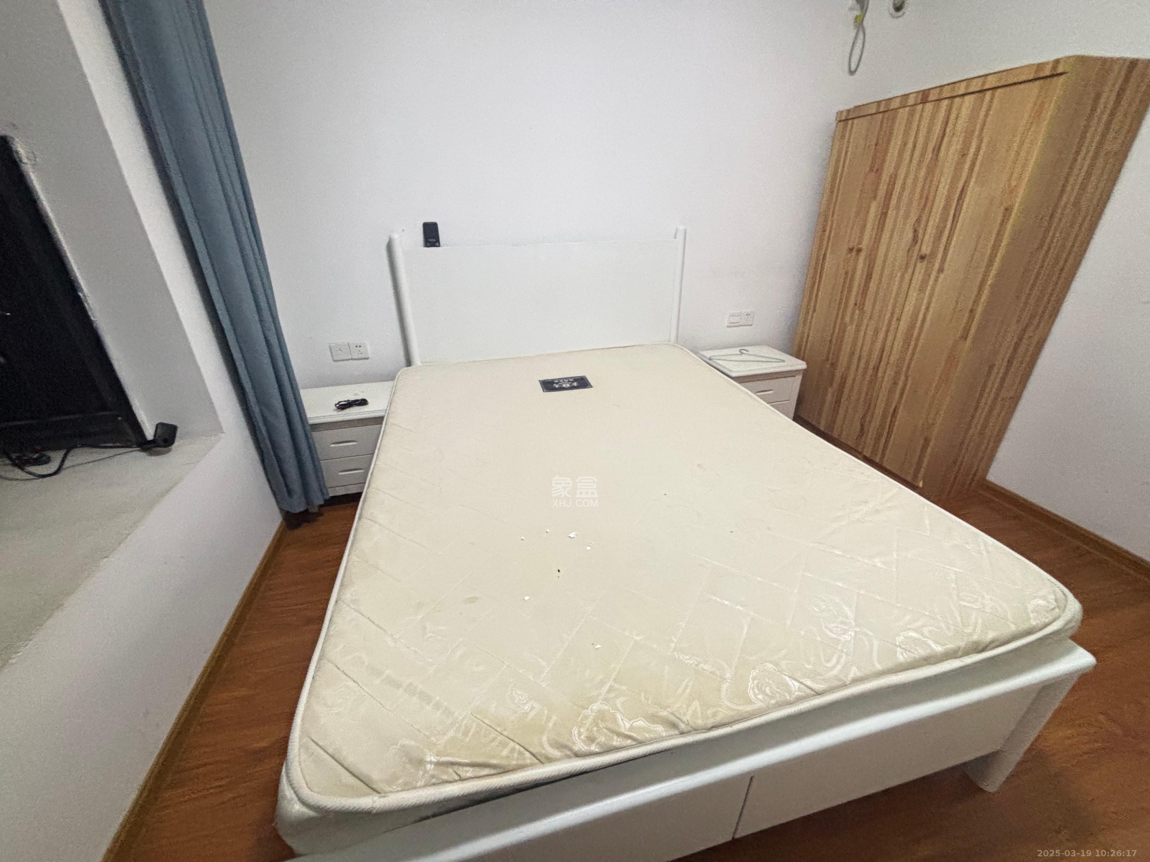 中欣楚天雅郡  2室2厅1卫   1300.00元/月室内图