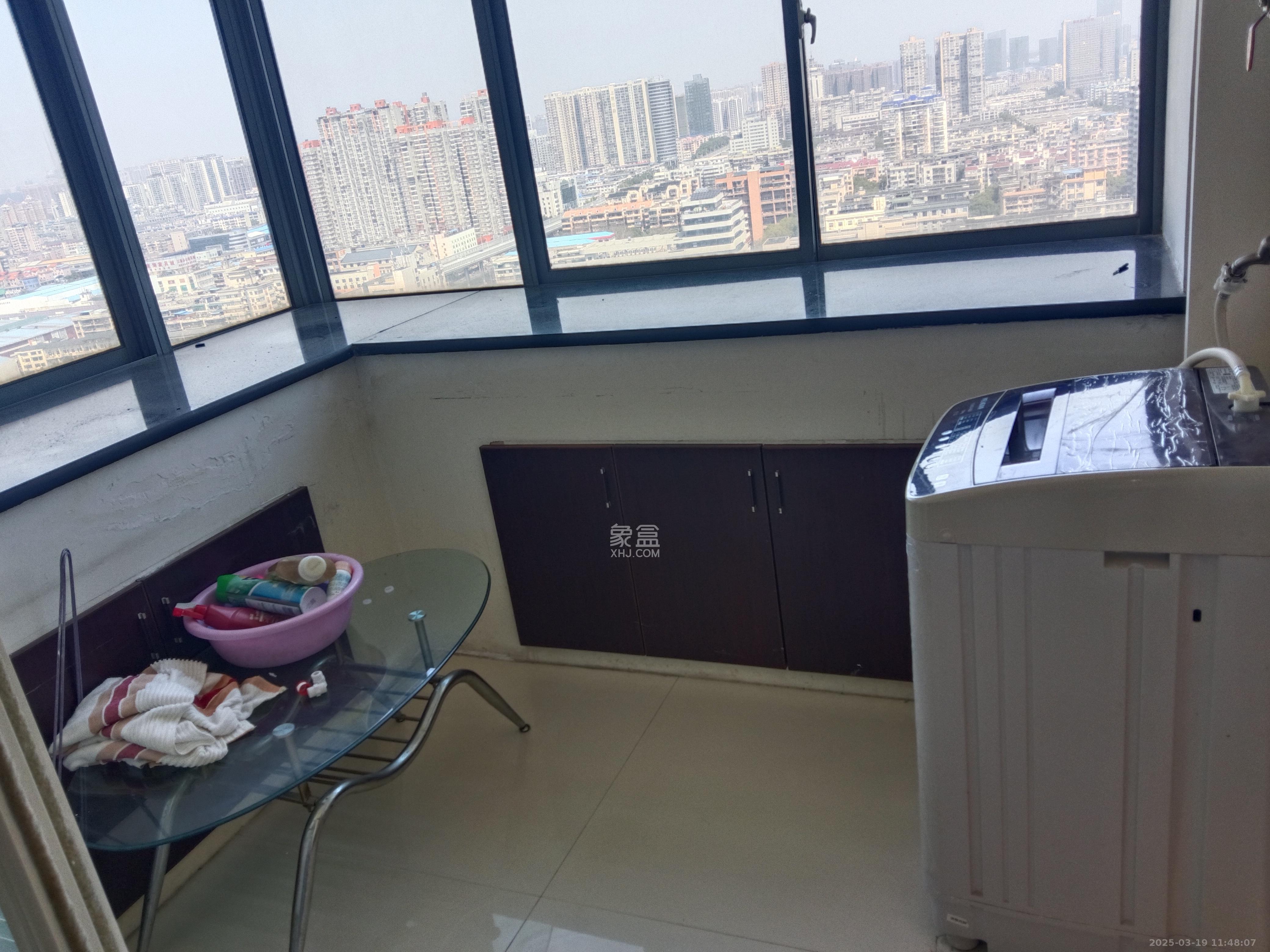 东方银座（东方摩卡）  1室0厅0卫   1600.00元/月室内图