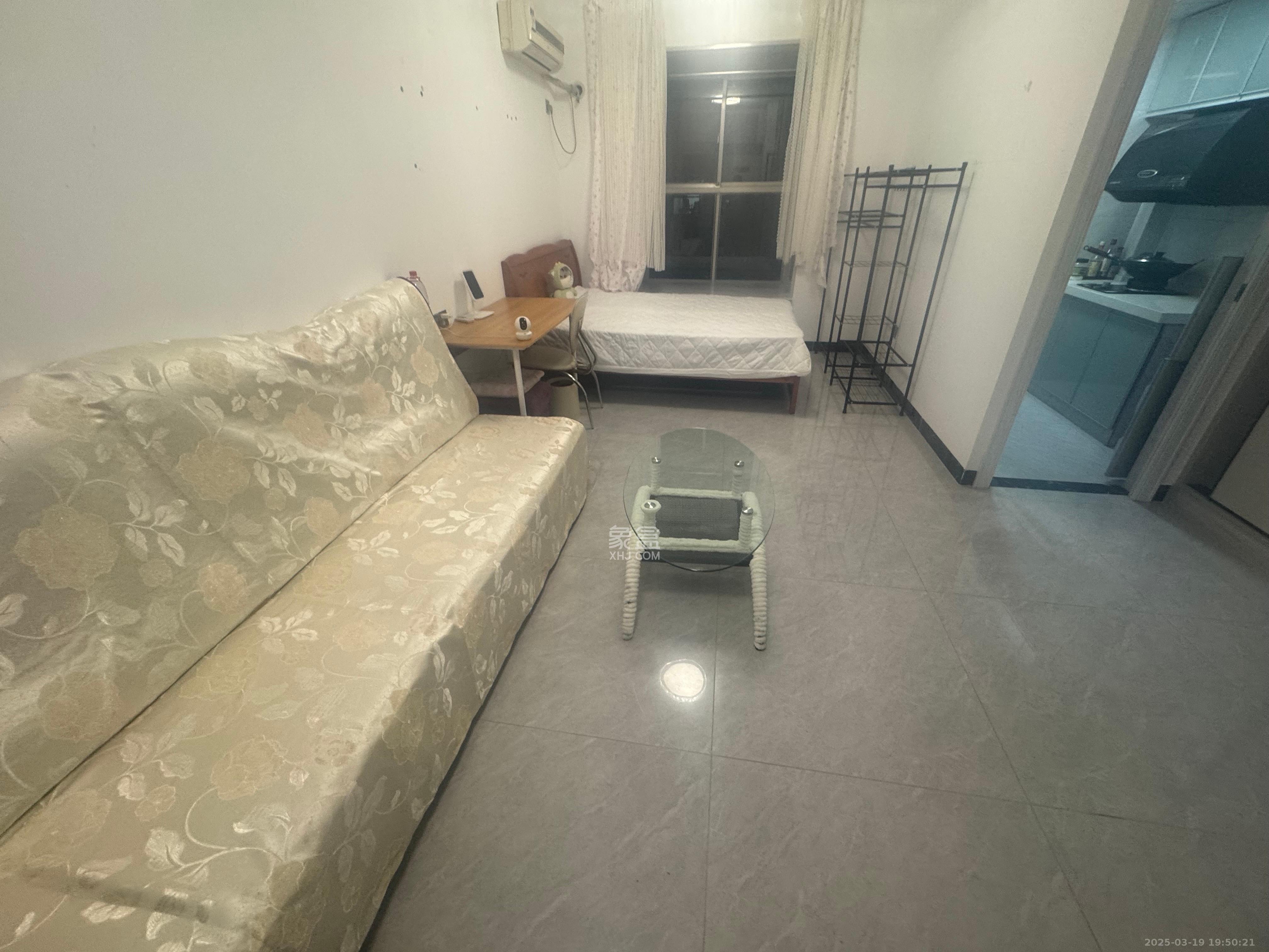 颐美会现代城 1室1厅1卫 2200.0元/月 颐美会现代城 1室1厅1卫 2200.0元/月室内图