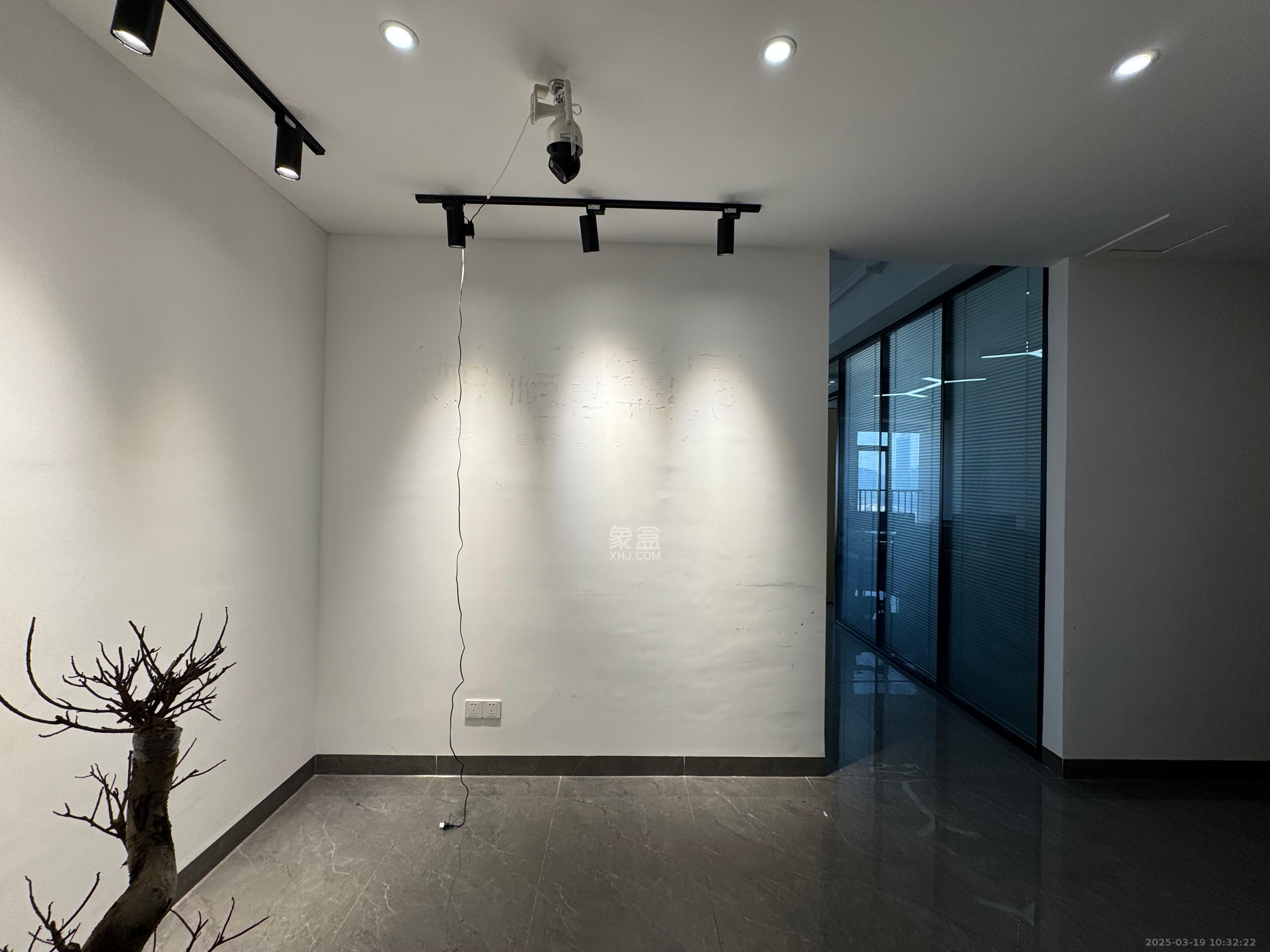 润和国际广场 2室1厅1卫 6000.0元/月 润和国际广场 2室1厅1卫 6000.0元/月室内图