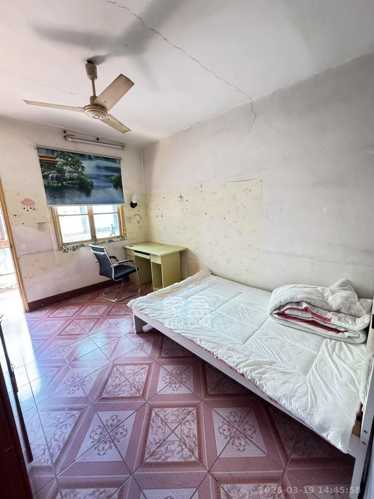 东广济桥社区 2室1厅1卫 1500.0元/月 东广济桥社区 2室1厅1卫 1500.0元/月室内图