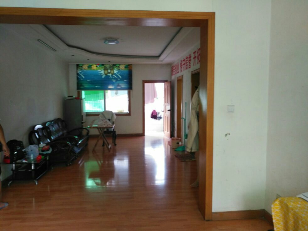 地税局宿舍(南庄坪) 3室2厅2卫 1100.0元/月 地税局宿舍(南庄坪) 3室2厅2卫 1100.0元/月室内图