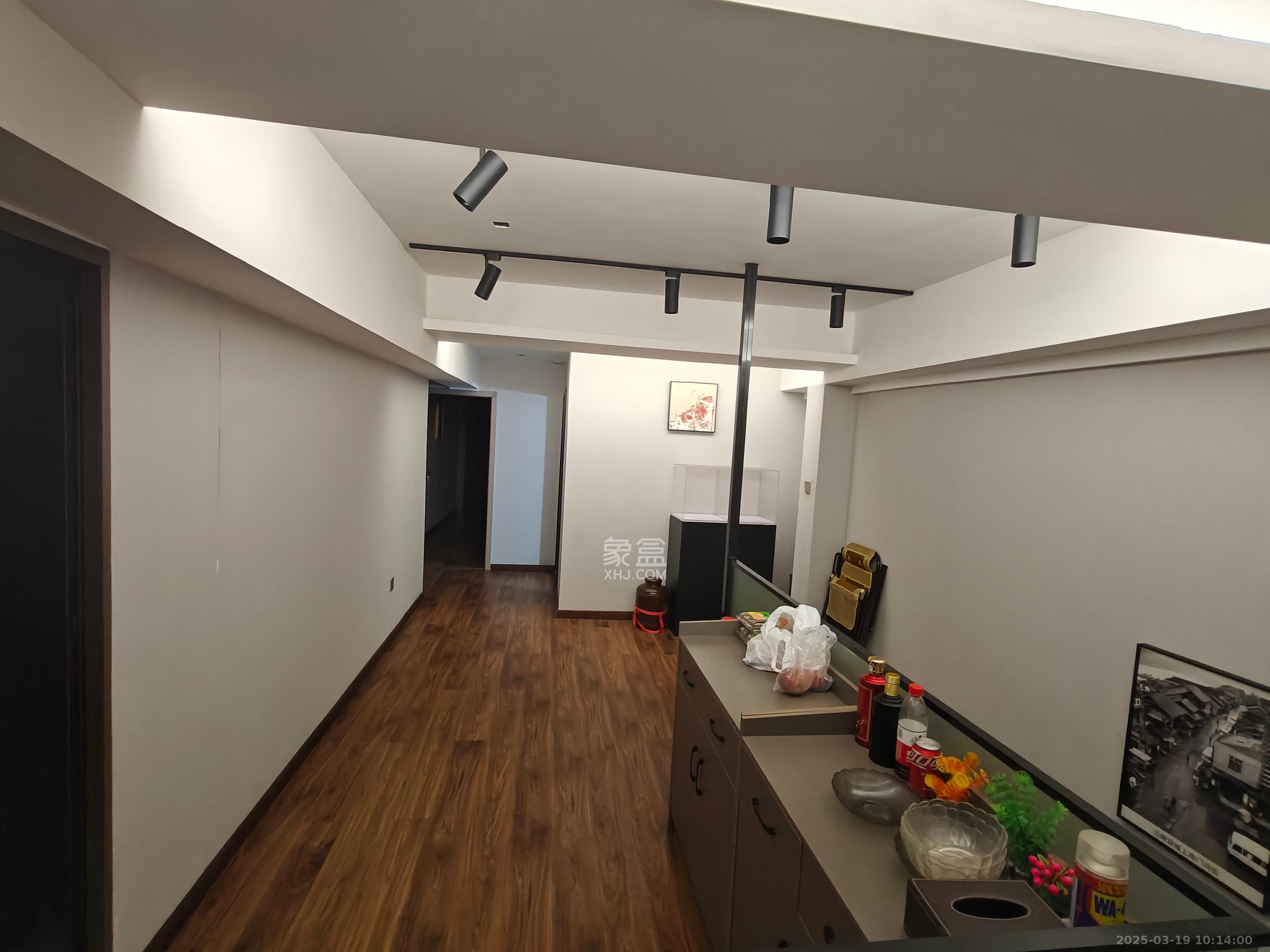 清溪川九号   105.0㎡     8800.00元/月室内图