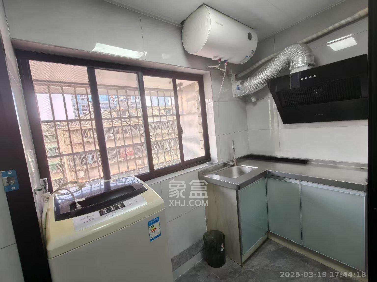 新合四村 1室0厅1卫 1250.0元/月 新合四村 1室0厅1卫 1250.0元/月室内图