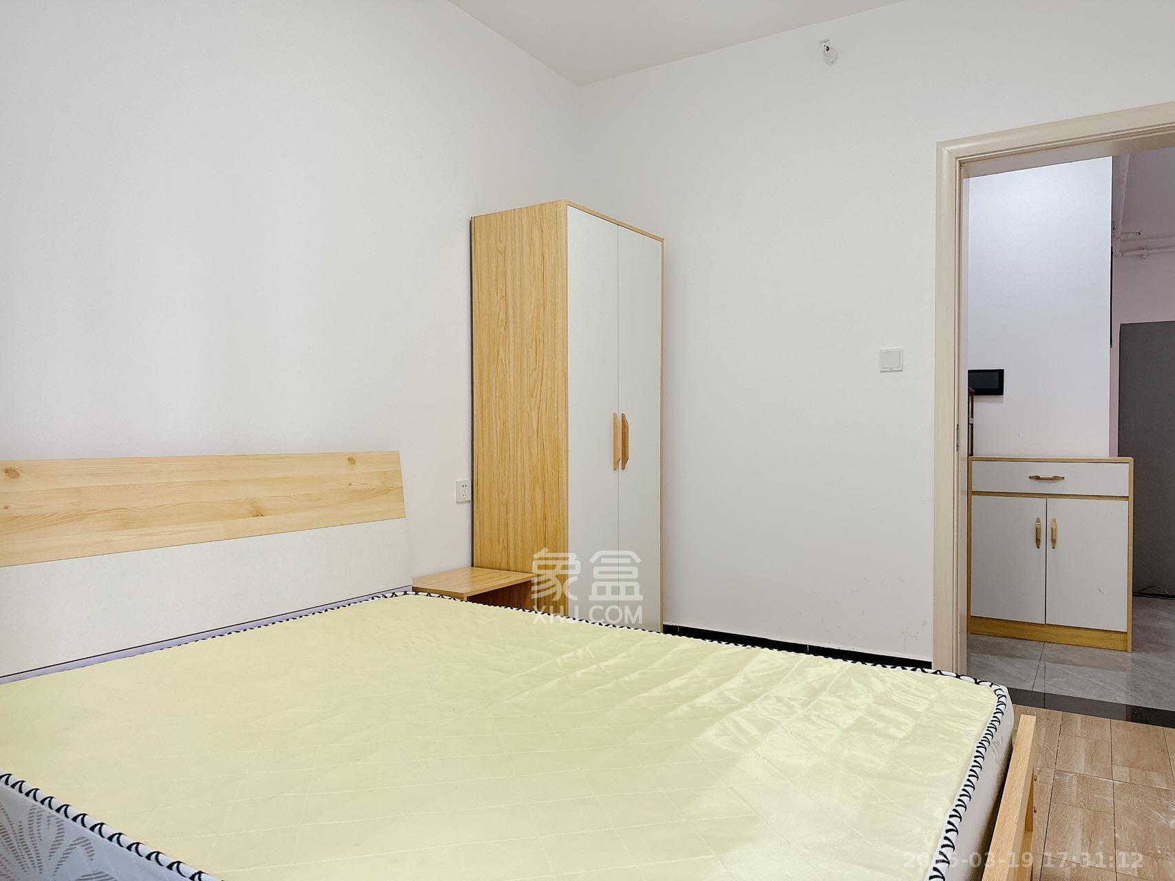 北辰三角洲E7区  4室2厅2卫   4500.00元/月室内图
