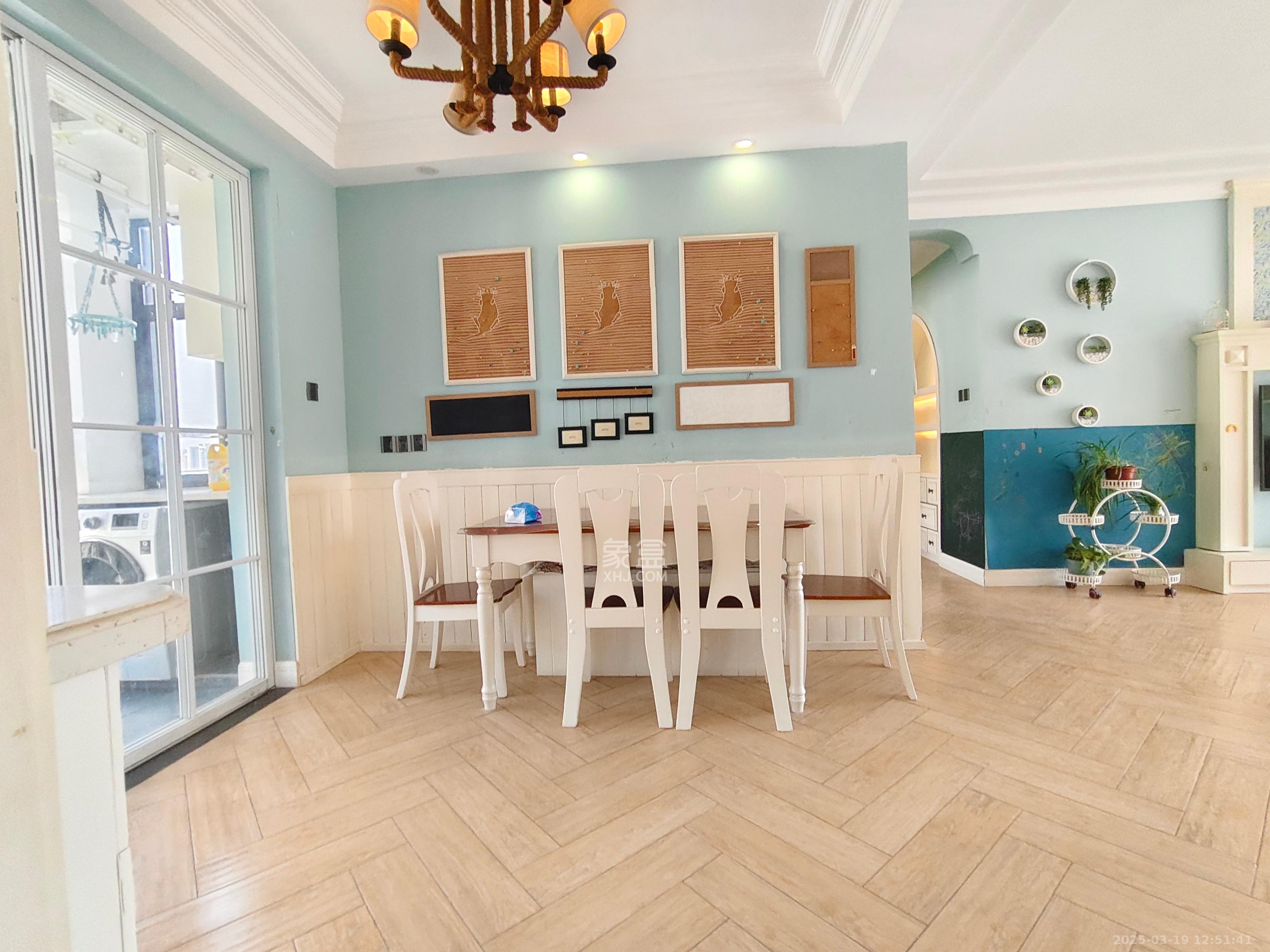 阳光丽城一期 4室2厅2卫 3600.0元/月 阳光丽城一期 4室2厅2卫 3600.0元/月室内图