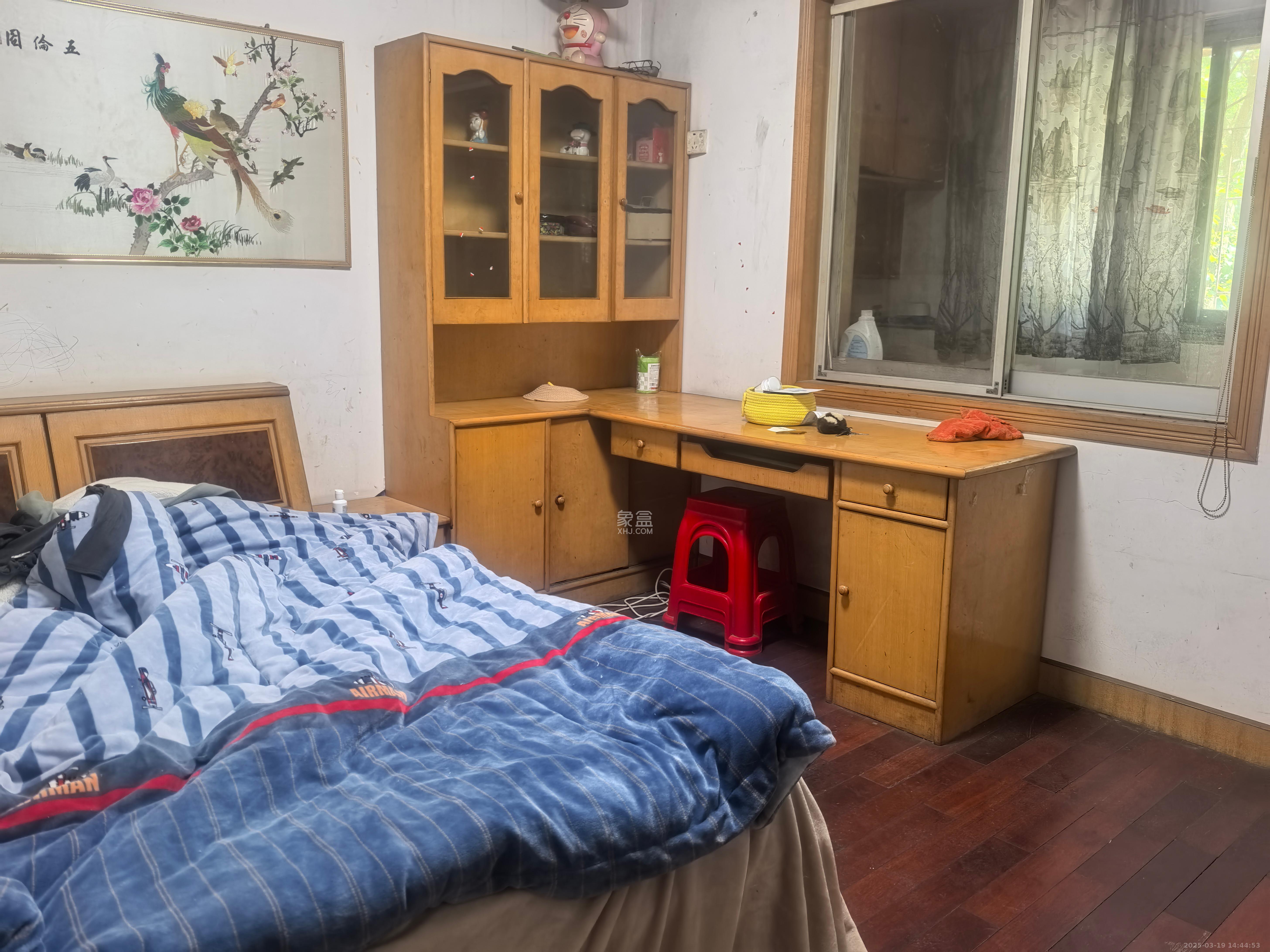 狮子山一片  2室1厅1卫    1100.0元/月 狮子山一片  2室1厅1卫    1100.0元/月