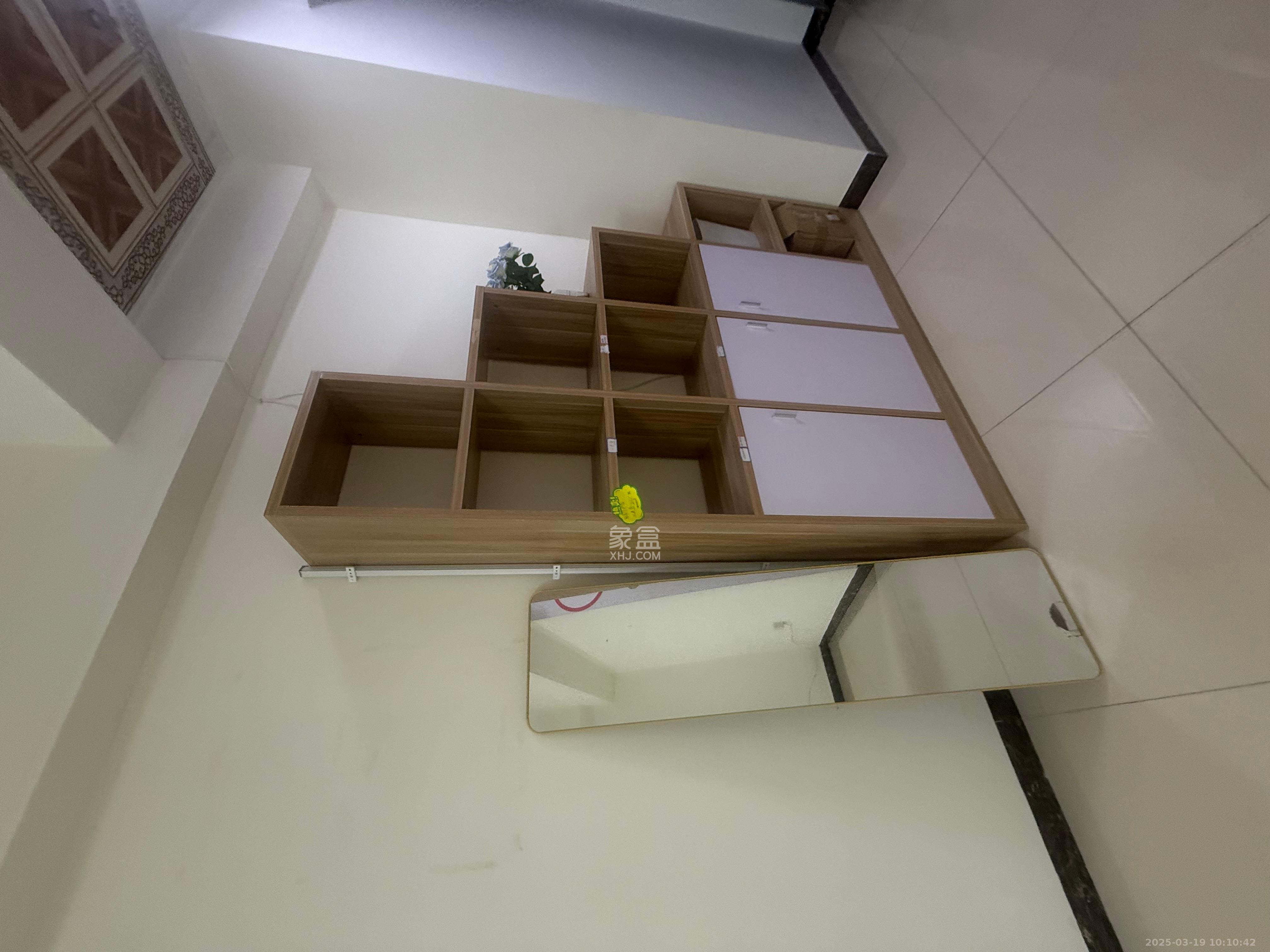 奥克斯广场  1室1厅1卫   2100.00元/月室内图