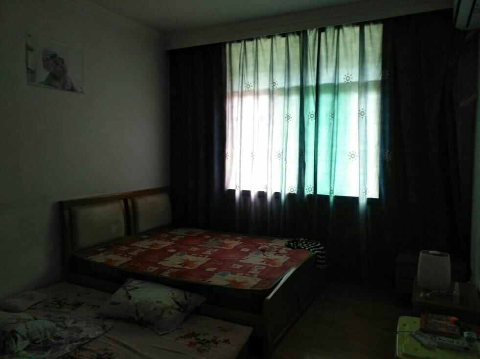 地税局宿舍(南庄坪) 3室2厅2卫 1100.0元/月 地税局宿舍(南庄坪) 3室2厅2卫 1100.0元/月室内图