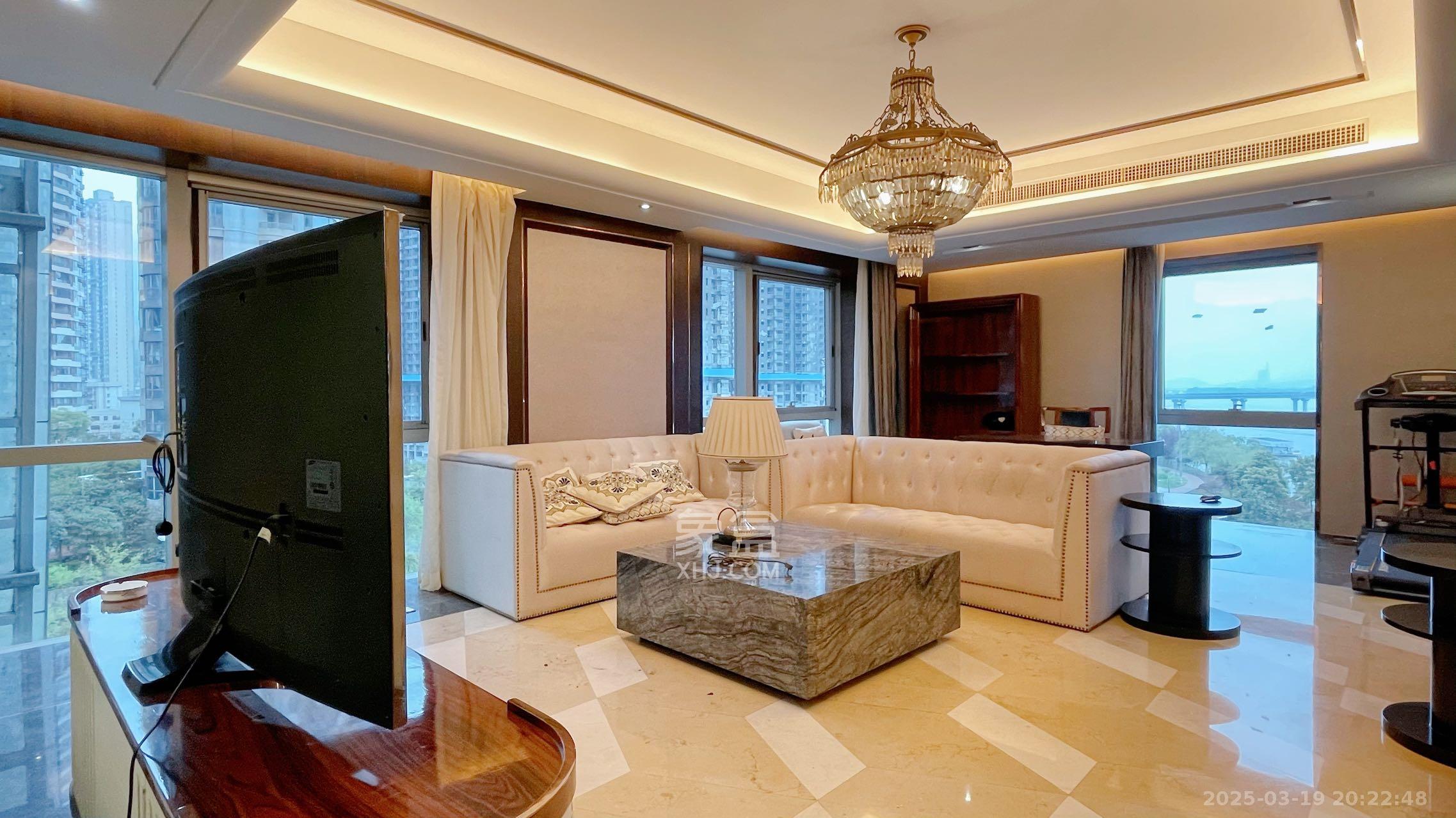 北辰定江洋 3室2厅1卫 10000.0元/月 北辰定江洋 3室2厅1卫 10000.0元/月室内图