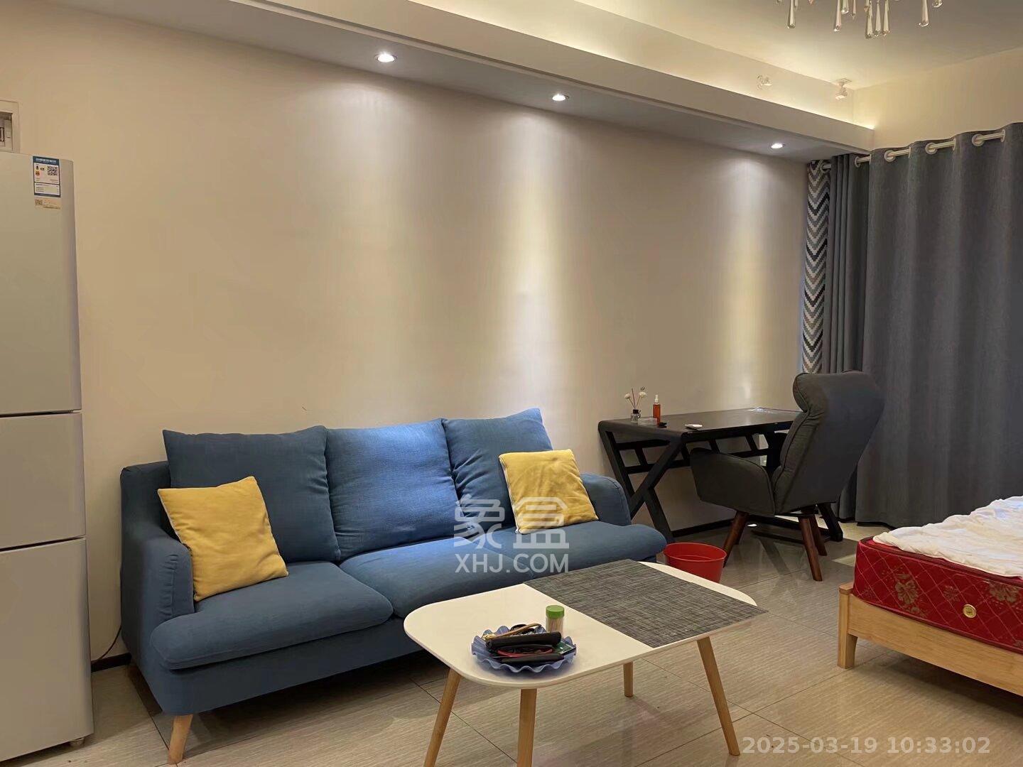 恒大翡翠华庭  1室1厅1卫    1500.0元/月 恒大翡翠华庭  1室1厅1卫    1500.0元/月