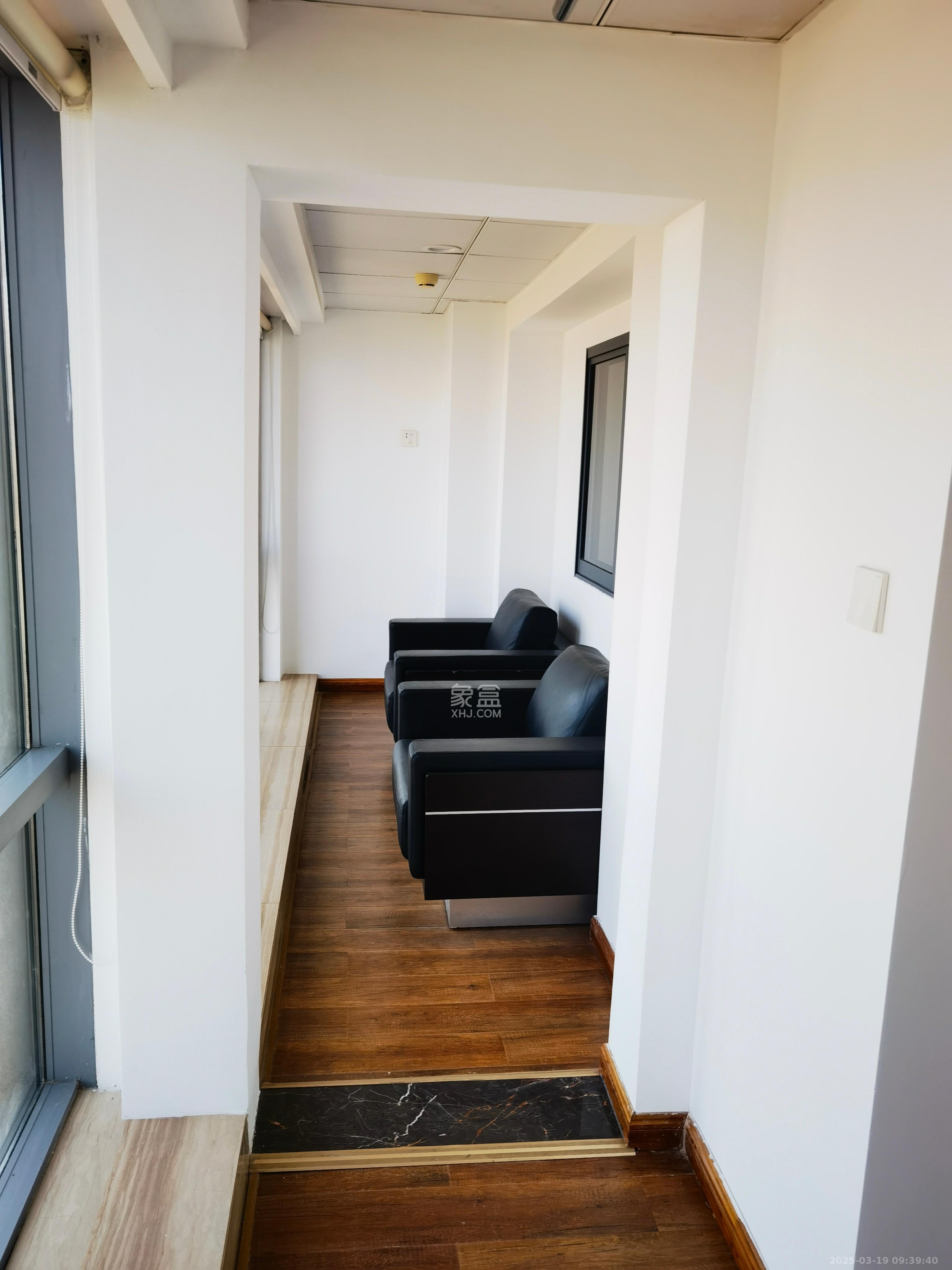 保利国际广场  1室1厅1卫    5000.0元/月 保利国际广场  1室1厅1卫    5000.0元/月室内图