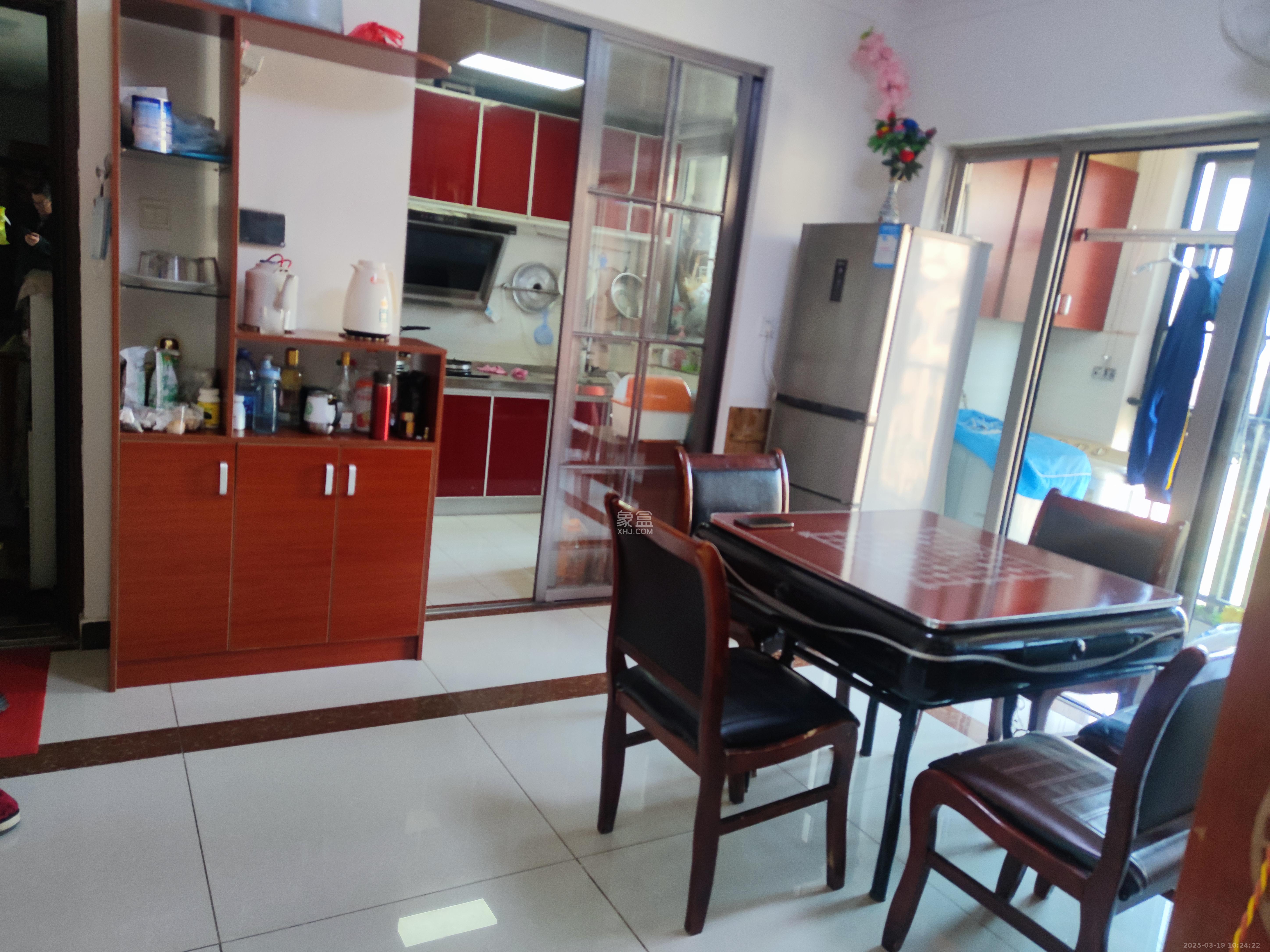 怡海星城 1室0厅0卫 2200.0元/月 怡海星城 1室0厅0卫 2200.0元/月室内图