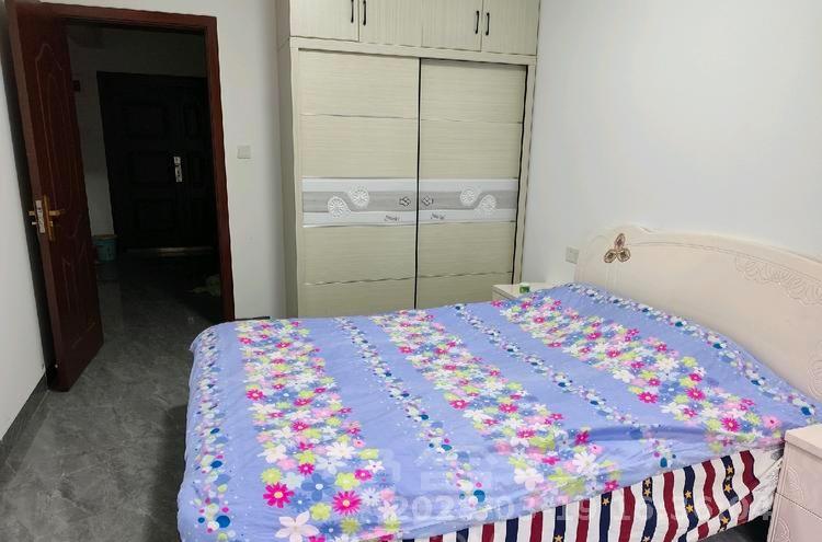 学府时代 2室1厅1卫 1500.0元/月 学府时代 2室1厅1卫 1500.0元/月室内图