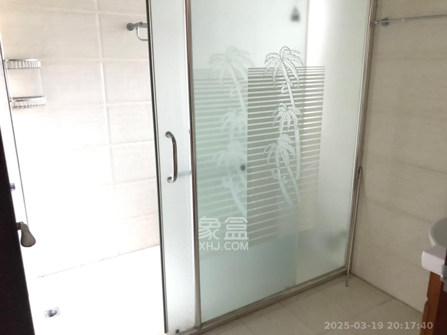 三江花中城 3室2厅2卫 3000.0元/月 三江花中城 3室2厅2卫 3000.0元/月室内图