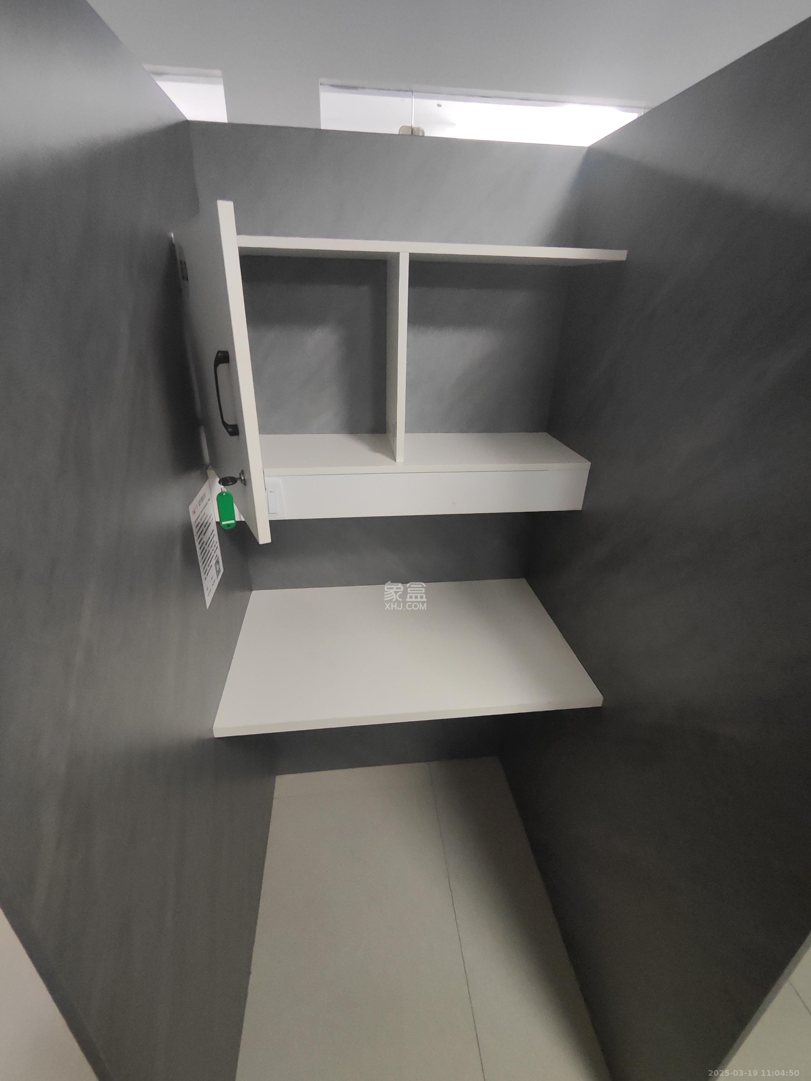 新时代广场 2室1厅1卫 2600.0元/月 新时代广场 2室1厅1卫 2600.0元/月室内图