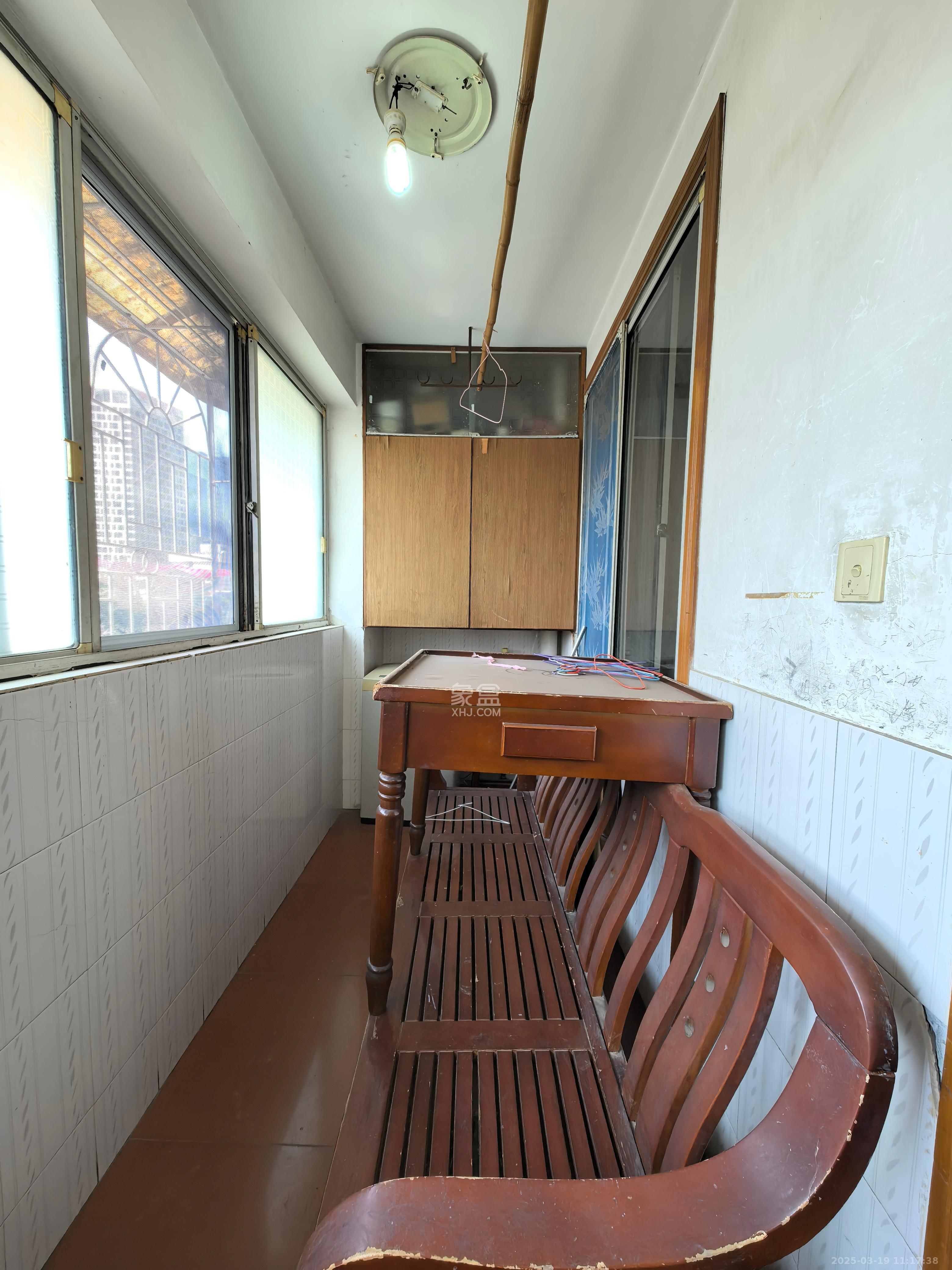 东风一村社区房（王家垅）  2室1厅1卫   1200.00元/月室内图