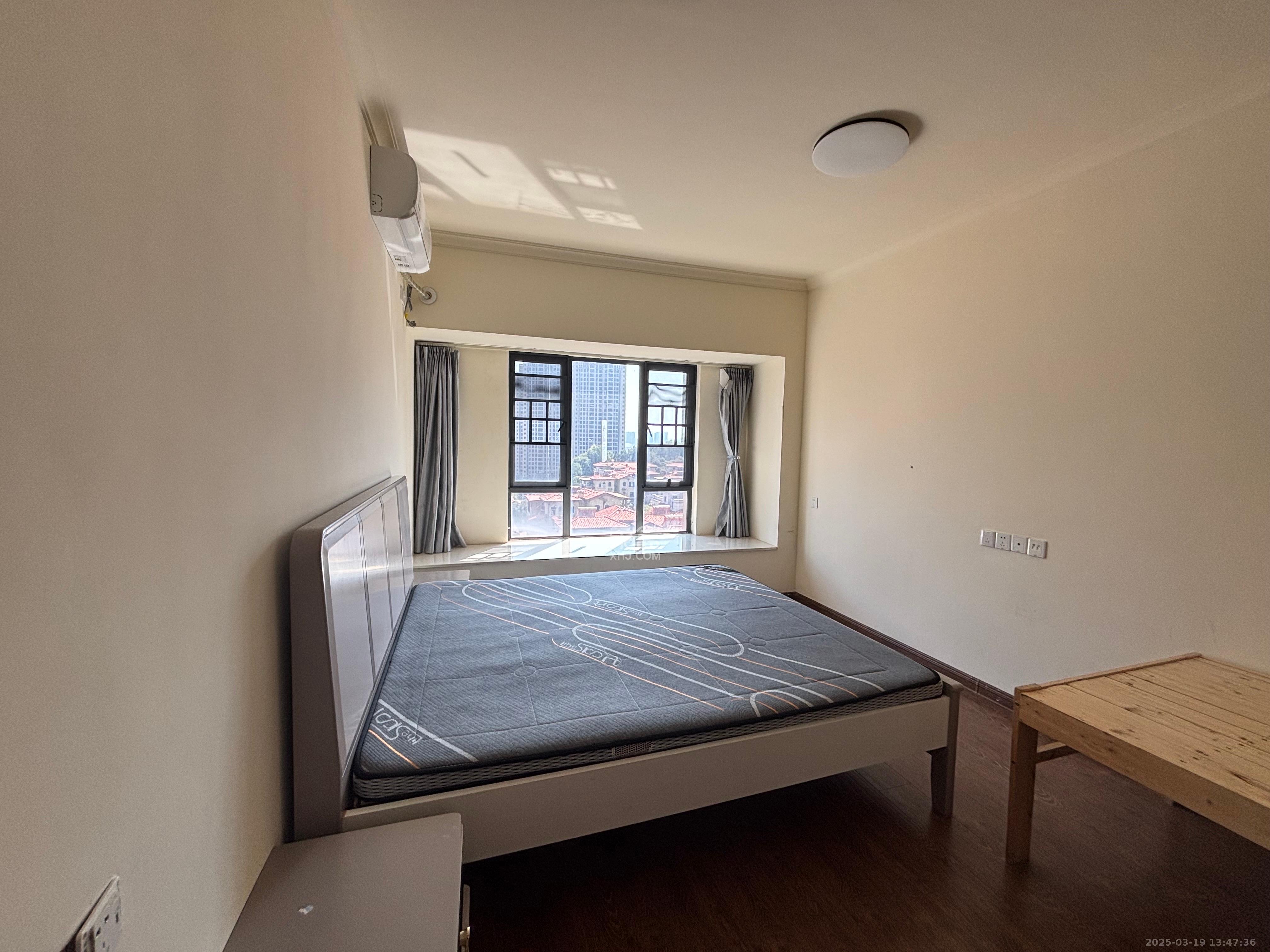 碧桂园南城首府(东宸林海)  4室2厅2卫    3300.0元/月 碧桂园南城首府(东宸林海)  4室2厅2卫    3300.0元/月室内图