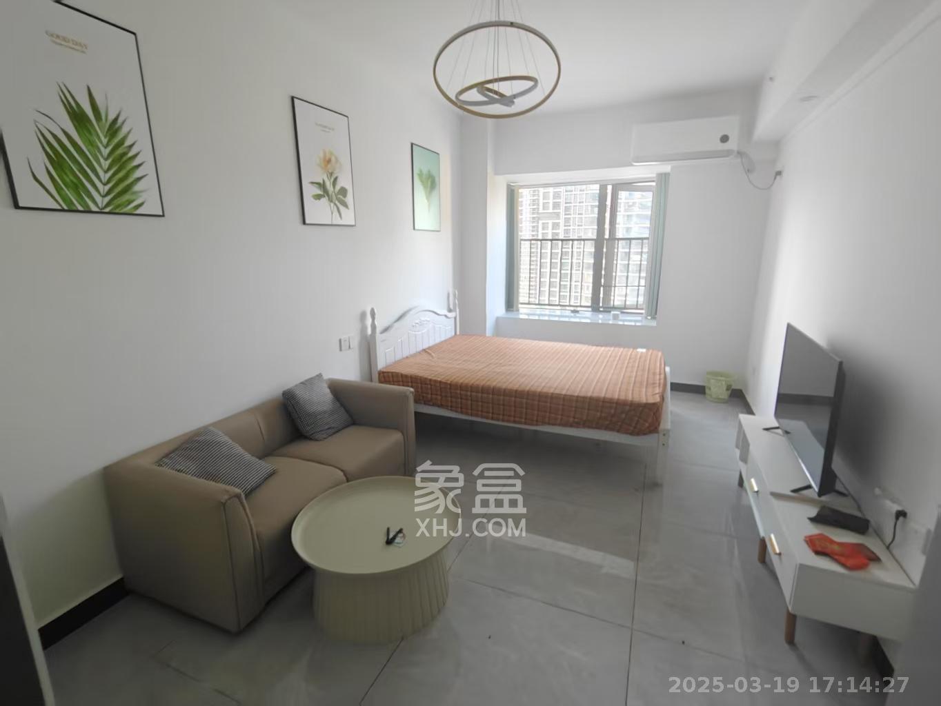 保利中环广场(保利中悦苑) 1室0厅0卫 1600.0元/月 保利中环广场(保利中悦苑) 1室0厅0卫 1600.0元/月室内图